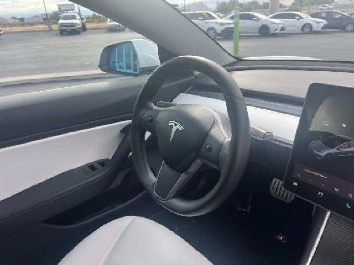 2020 Pearl White Multi-Coat /White/Black Tesla Model 3 Performance Dual Motor All-Wheel Drive (5YJ3E1EC1LF) with an ELECTRIC engine, Continuously Variable Transmission transmission, located at 940 North Main Street, Cedar City, UT, 84720, (435) 628-0023, 37.692936, -113.061897 - ****Price includes $4k IRS EV REBATE**** We are setup with IRS to file the rebate directly and take credit off the price of car. Check with IRS EV website to be sure you qualify. Trump has threatened to end rebate so ACT FAST! Full Self Drivnig Subscription PAID FOR! $8k value. Has small chips - Photo#29
