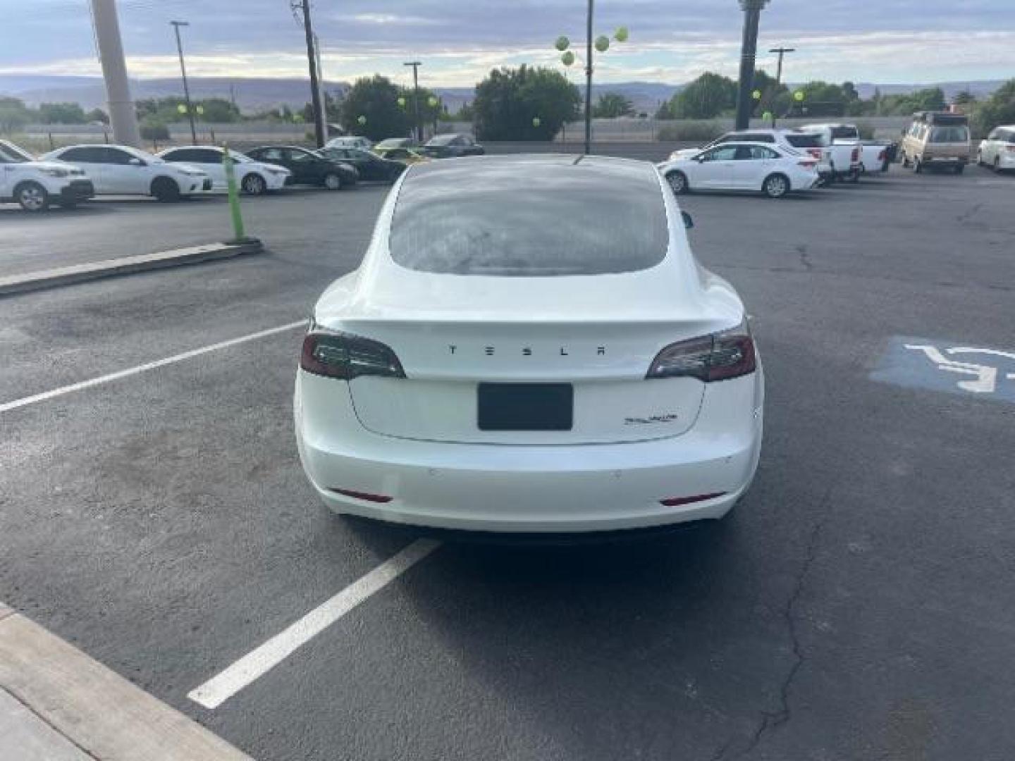 2020 Pearl White Multi-Coat /White/Black Tesla Model 3 Performance Dual Motor All-Wheel Drive (5YJ3E1EC1LF) with an ELECTRIC engine, Continuously Variable Transmission transmission, located at 940 North Main Street, Cedar City, UT, 84720, (435) 628-0023, 37.692936, -113.061897 - ****Price includes $4k IRS EV REBATE**** We are setup with IRS to file the rebate directly and take credit off the price of car. Check with IRS EV website to be sure you qualify. Trump has threatened to end rebate so ACT FAST! Full Self Drivnig Subscription PAID FOR! $8k value. Has small chips - Photo#7