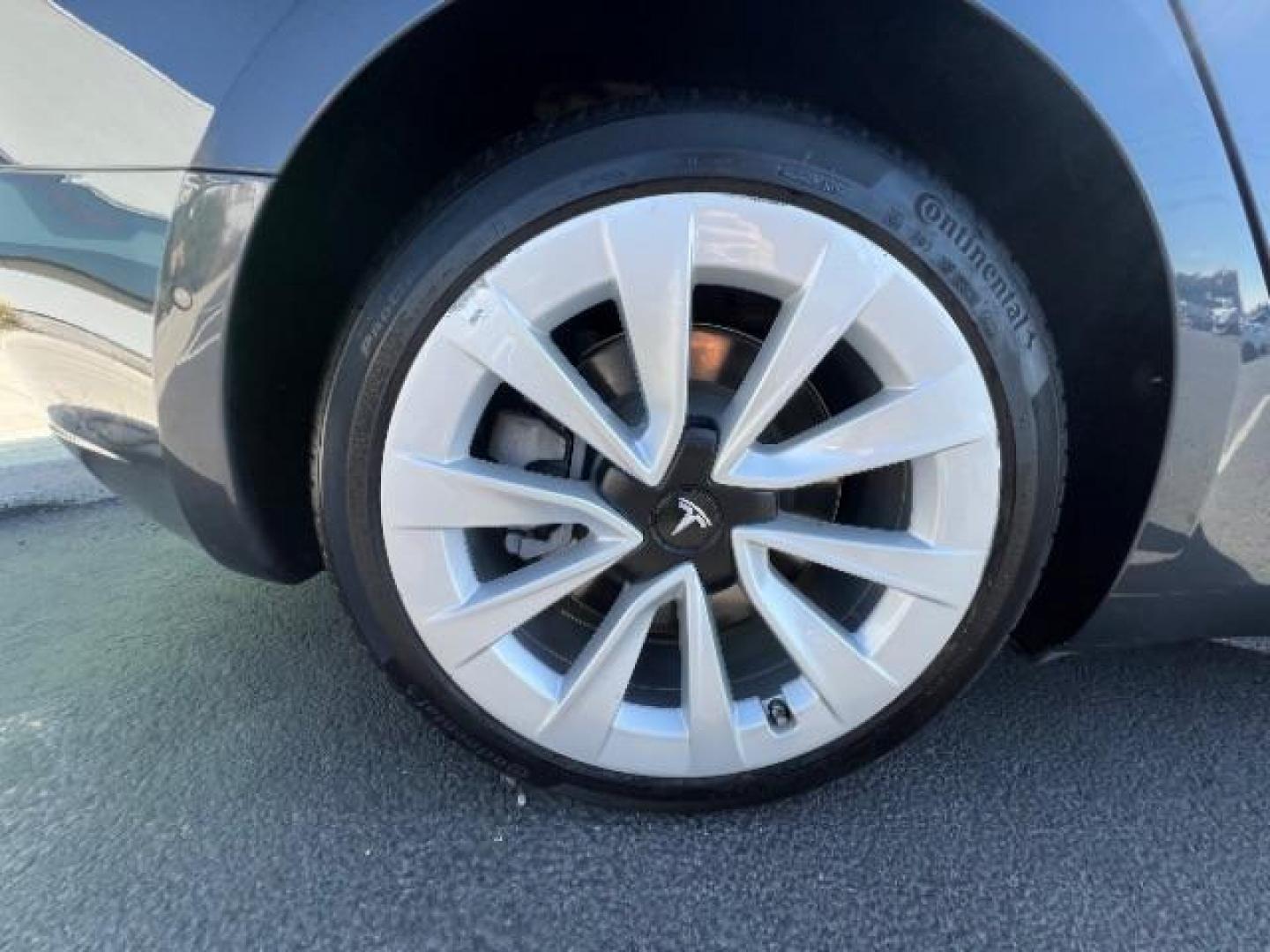 2021 Midnight Silver Metallic /White/Black Tesla Model 3 Long Range Dual Motor All-Wheel Drive (5YJ3E1EB5MF) with an 1.4L L4 DOHC 16V PLUG-IN HYBRID engine, Continuously Variable Transmission transmission, located at 1865 East Red Hills Pkwy, St. George, 84770, (435) 628-0023, 37.120850, -113.543640 - ***PRICE INCLUDES $4k EV REBATE*** Check with IRS website to be sure you qualify for the credit. Excellent condition, LONG RANGE AWD Full motor and battery warranty up to 120k miles. Financing for ALL credit types. Call our stop by. 4 Seasons Auto Southern Utah EV experts! - Photo#9