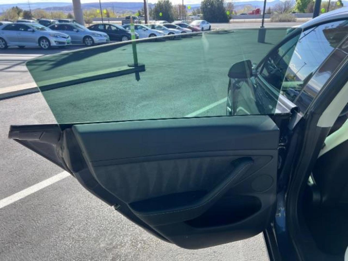 2021 Midnight Silver Metallic /White/Black Tesla Model 3 Long Range Dual Motor All-Wheel Drive (5YJ3E1EB5MF) with an 1.4L L4 DOHC 16V PLUG-IN HYBRID engine, Continuously Variable Transmission transmission, located at 1865 East Red Hills Pkwy, St. George, 84770, (435) 628-0023, 37.120850, -113.543640 - ***PRICE INCLUDES $4k EV REBATE*** Check with IRS website to be sure you qualify for the credit. Excellent condition, LONG RANGE AWD Full motor and battery warranty up to 120k miles. Financing for ALL credit types. Call our stop by. 4 Seasons Auto Southern Utah EV experts! - Photo#18
