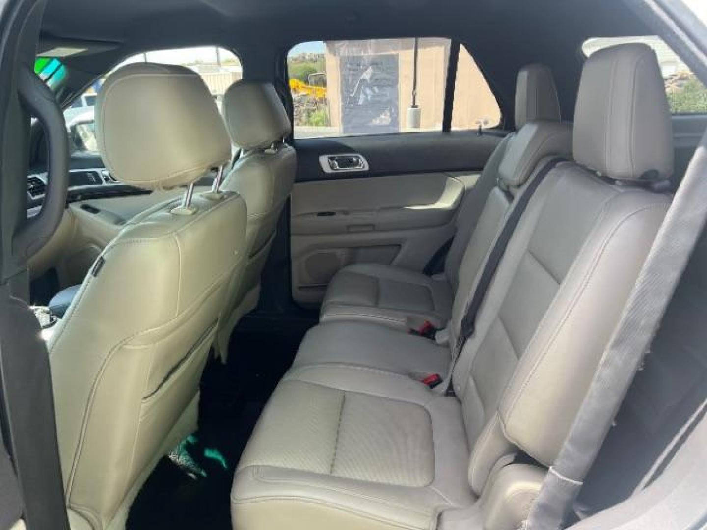 2014 White Platinum Metallic Tri-Coat /Medium Light Stone Ford Explorer Limited (1FM5K7F86EG) with an 3.5L V-6 DOHC engine, Continuously Variable Transmission transmission, located at 940 North Main Street, Cedar City, UT, 84720, (435) 628-0023, 37.692936, -113.061897 - We specialize in helping ALL people get the best financing available. No matter your credit score, good, bad or none we can get you an amazing rate. Had a bankruptcy, divorce, or repossessions? We give you the green light to get your credit back on the road. Low down and affordable payments that fit - Photo#22