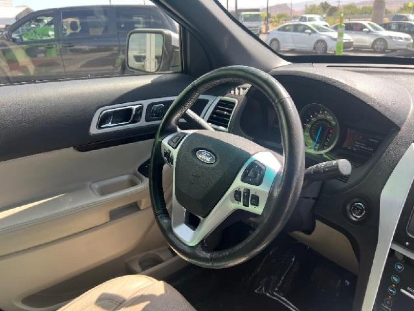2014 White Platinum Metallic Tri-Coat /Medium Light Stone Ford Explorer Limited (1FM5K7F86EG) with an 3.5L V-6 DOHC engine, Continuously Variable Transmission transmission, located at 940 North Main Street, Cedar City, UT, 84720, (435) 628-0023, 37.692936, -113.061897 - We specialize in helping ALL people get the best financing available. No matter your credit score, good, bad or none we can get you an amazing rate. Had a bankruptcy, divorce, or repossessions? We give you the green light to get your credit back on the road. Low down and affordable payments that fit - Photo#34