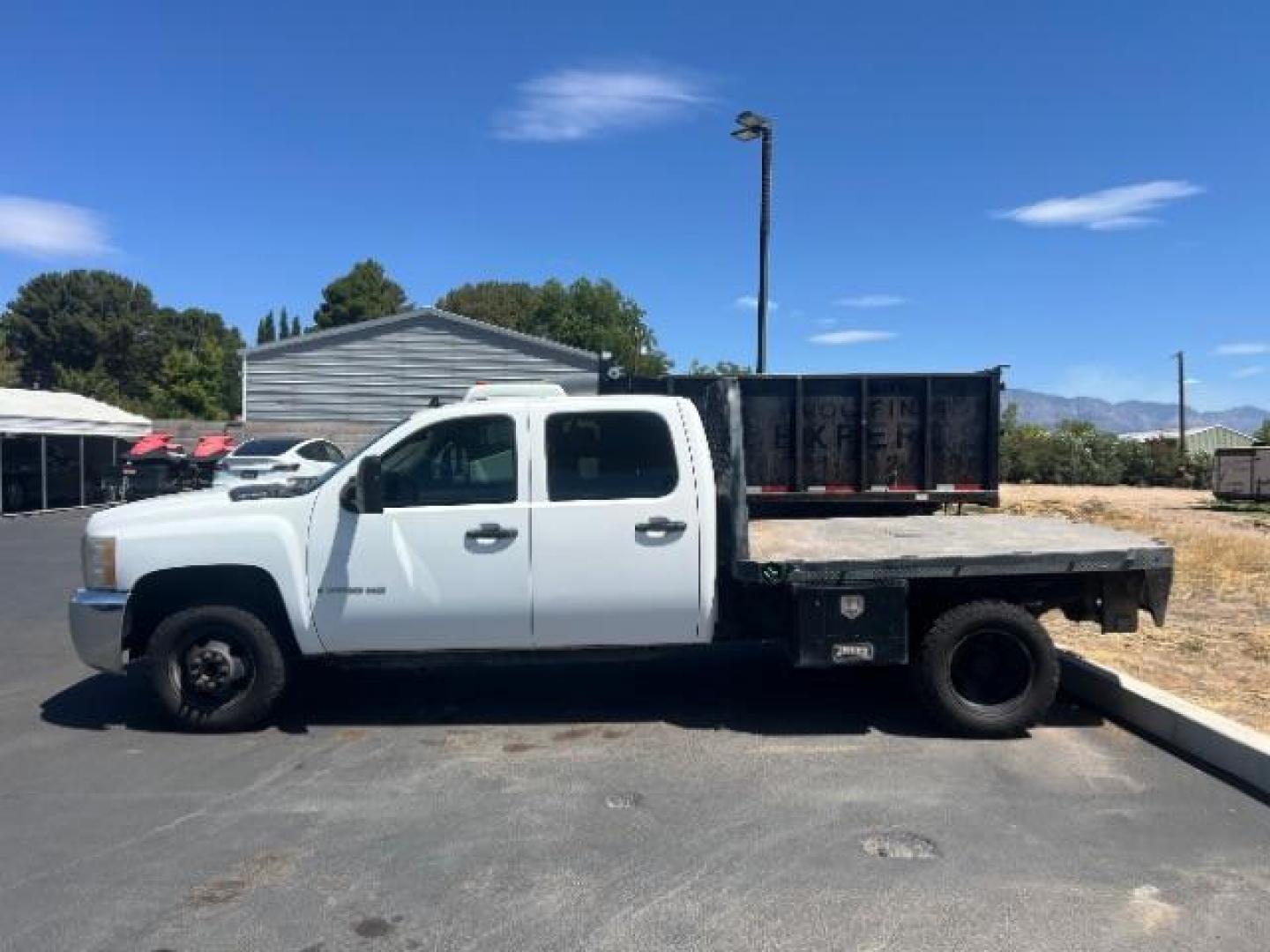2008 Summit White /Dark Titanium Chevrolet Silverado 3500HD Work Truck (1GCJC33688F) with an Duramax 6.6L V-8 diesel direct injection engine, Automatic transmission, located at 1865 East Red Hills Pkwy, St. George, 84770, (435) 628-0023, 37.120850, -113.543640 - This vehicle is a Mechanic Special. This means it will need some love. Runs a drives fine but has body damage, leaks or other mechanical issues. It did NOT pass our 50 point inspection. Get a great deal on a less than perfect car. These cars do NOT qualify for our in house financing. Cash and carry, - Photo#3