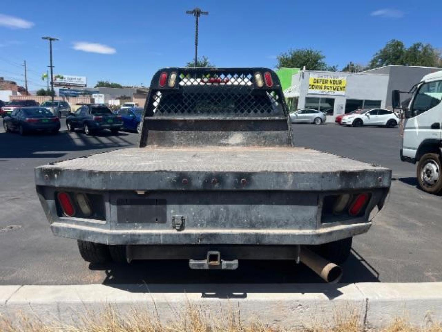 2008 Summit White /Dark Titanium Chevrolet Silverado 3500HD Work Truck (1GCJC33688F) with an Duramax 6.6L V-8 diesel direct injection engine, Automatic transmission, located at 1865 East Red Hills Pkwy, St. George, 84770, (435) 628-0023, 37.120850, -113.543640 - This vehicle is a Mechanic Special. This means it will need some love. Runs a drives fine but has body damage, leaks or other mechanical issues. It did NOT pass our 50 point inspection. Get a great deal on a less than perfect car. These cars do NOT qualify for our in house financing. Cash and carry, - Photo#5
