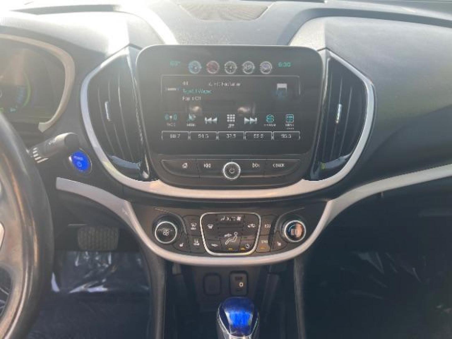 2018 Summit White /Jet Black Chevrolet Volt LT (1G1RC6S55JU) with an Voltec 1.5L I-4 gasoline direct injection engine, Continuously Variable Transmission transmission, located at 1865 East Red Hills Pkwy, St. George, 84770, (435) 628-0023, 37.120850, -113.543640 - ***This vehicle qualifies for the EV/Hybrid tax rebate of up to $4,000*** We are setup with the IRS to receive direct payments within 72 hours. We file the rebate online with IRS and can credit it to your down payment, reduce the sales price OR give you cashback!! These cars will not last and can o - Photo#16