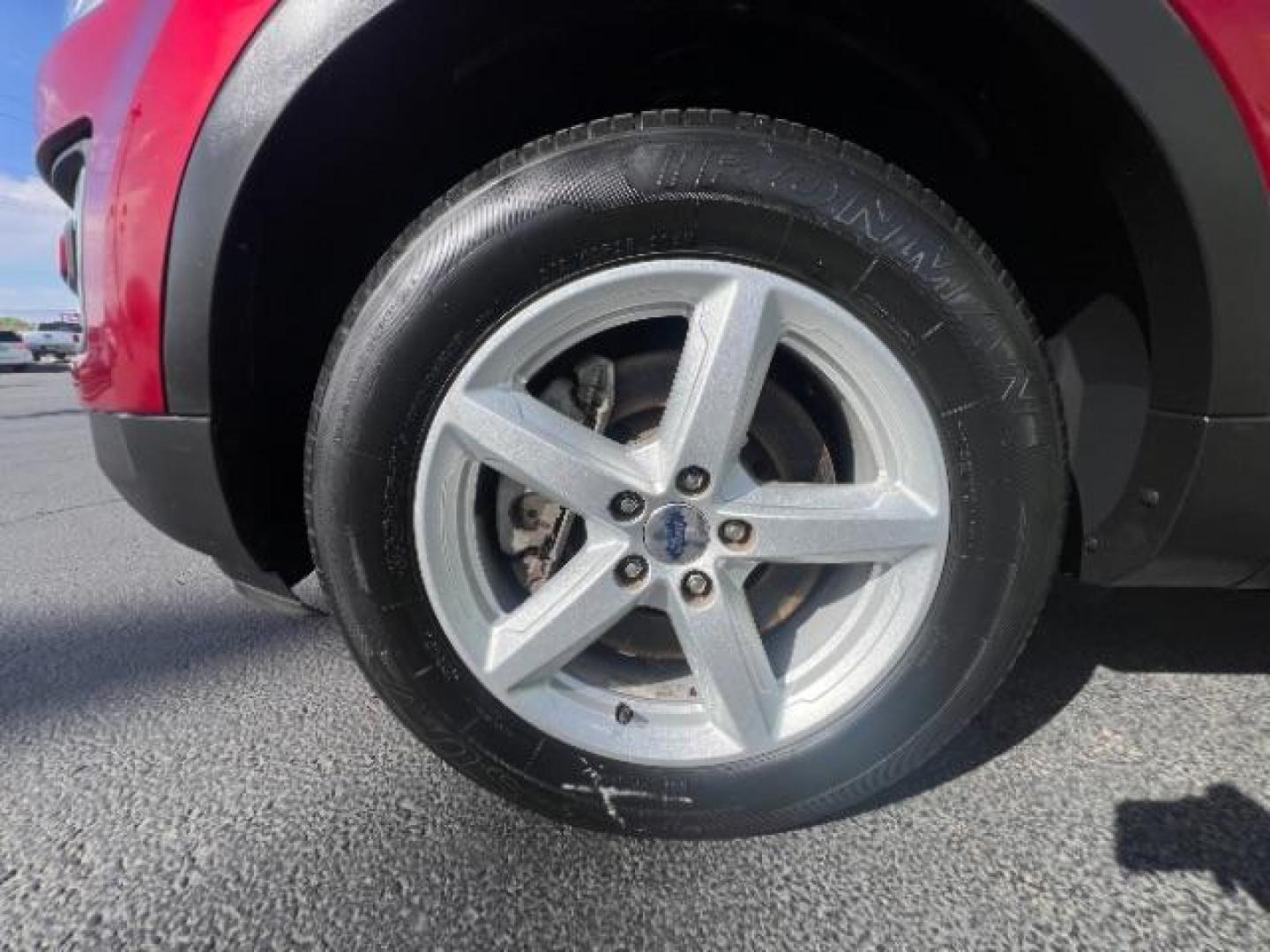 2016 Ruby Red Metallic Tinted Clearcoat /Ebony Black Ford Explorer XLT (1FM5K8D8XGG) with an 3.5L V-6 DOHC engine, located at 1865 East Red Hills Pkwy, St. George, 84770, (435) 628-0023, 37.120850, -113.543640 - We specialize in helping ALL people get the best financing available. No matter your credit score, good, bad or none we can get you an amazing rate. Had a bankruptcy, divorce, or repossessions? We give you the green light to get your credit back on the road. Low down and affordable payments that fit - Photo#11