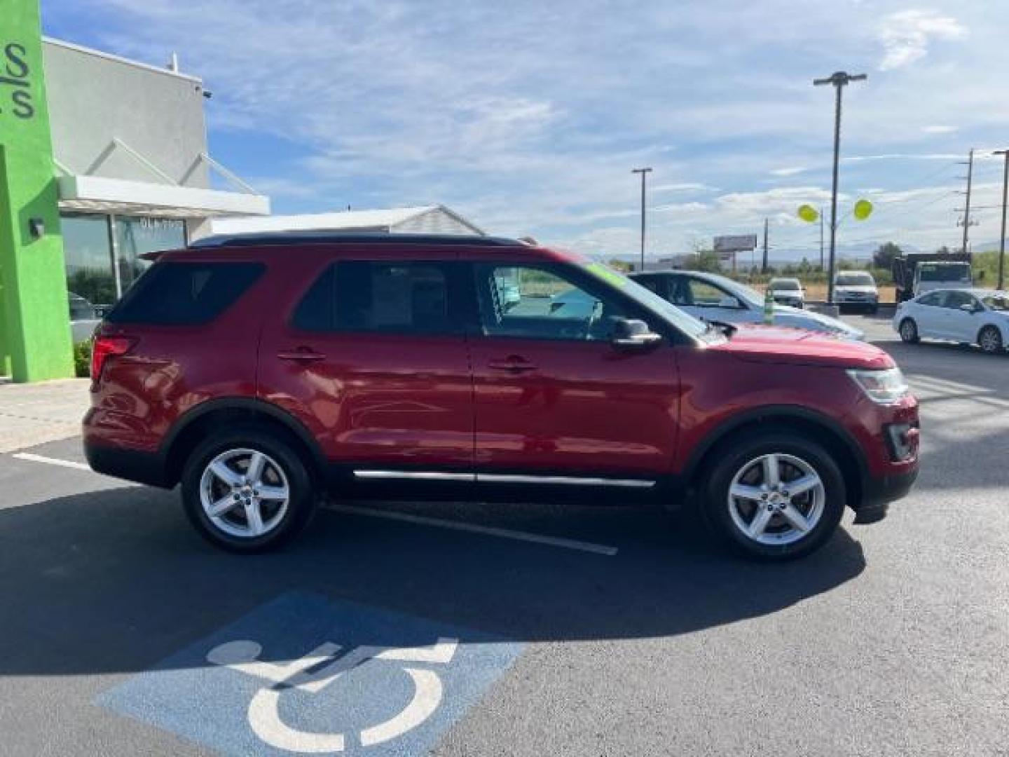 2016 Ruby Red Metallic Tinted Clearcoat /Ebony Black Ford Explorer XLT (1FM5K8D8XGG) with an 3.5L V-6 DOHC engine, located at 1865 East Red Hills Pkwy, St. George, 84770, (435) 628-0023, 37.120850, -113.543640 - We specialize in helping ALL people get the best financing available. No matter your credit score, good, bad or none we can get you an amazing rate. Had a bankruptcy, divorce, or repossessions? We give you the green light to get your credit back on the road. Low down and affordable payments that fit - Photo#7