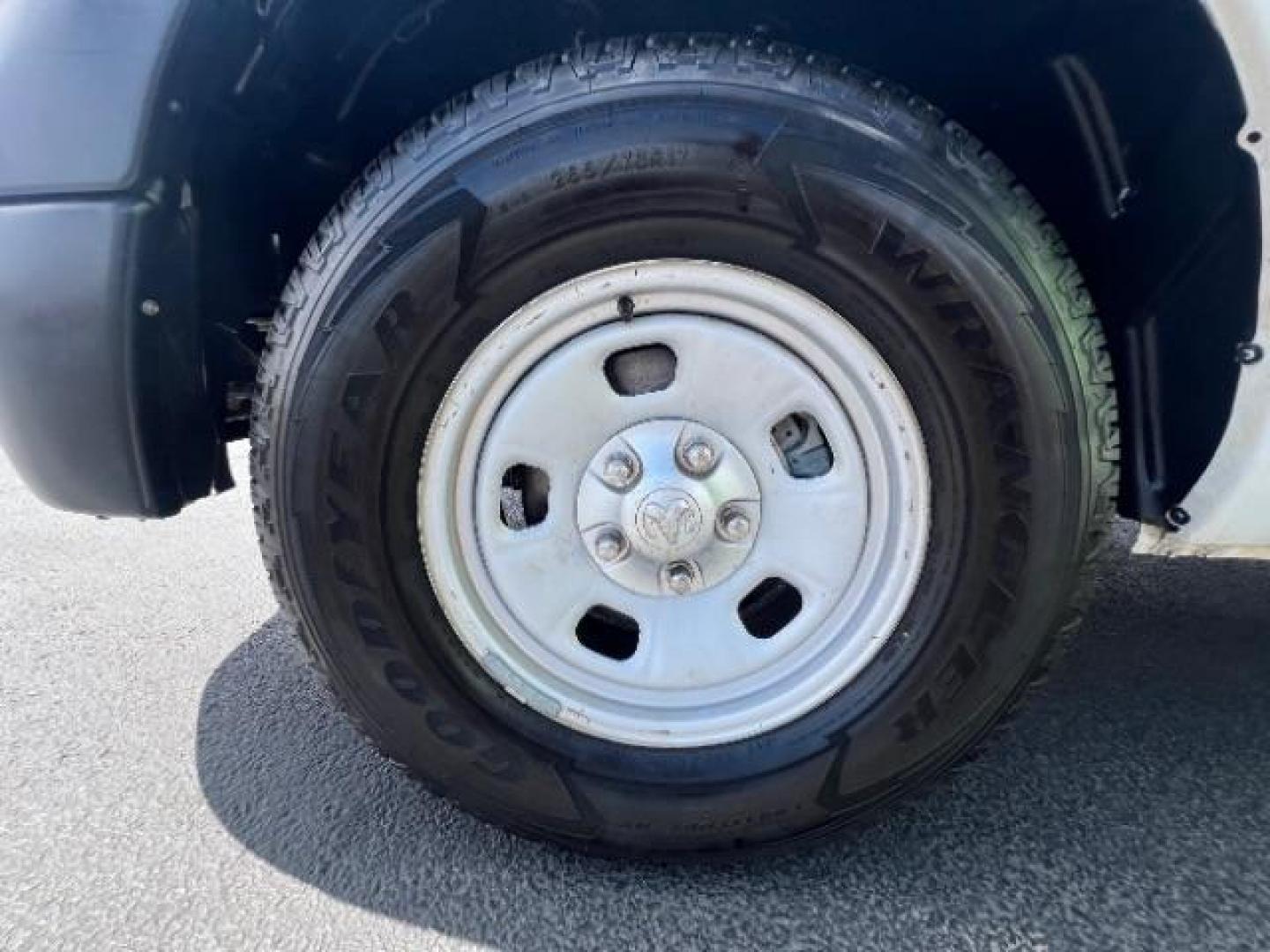 2016 Bright White Clearcoat /Diesel Gray/Black Ram 1500 Tradesman (1C6RR7KG9GS) with an 3.6L V6 DOHC 24V FFV engine, 8-Speed Automatic transmission, located at 1865 East Red Hills Pkwy, St. George, 84770, (435) 628-0023, 37.120850, -113.543640 - We specialize in helping ALL people get the best financing available. No matter your credit score, good, bad or none we can get you an amazing rate. Had a bankruptcy, divorce, or repossessions? We give you the green light to get your credit back on the road. Low down and affordable payments that fit - Photo#9