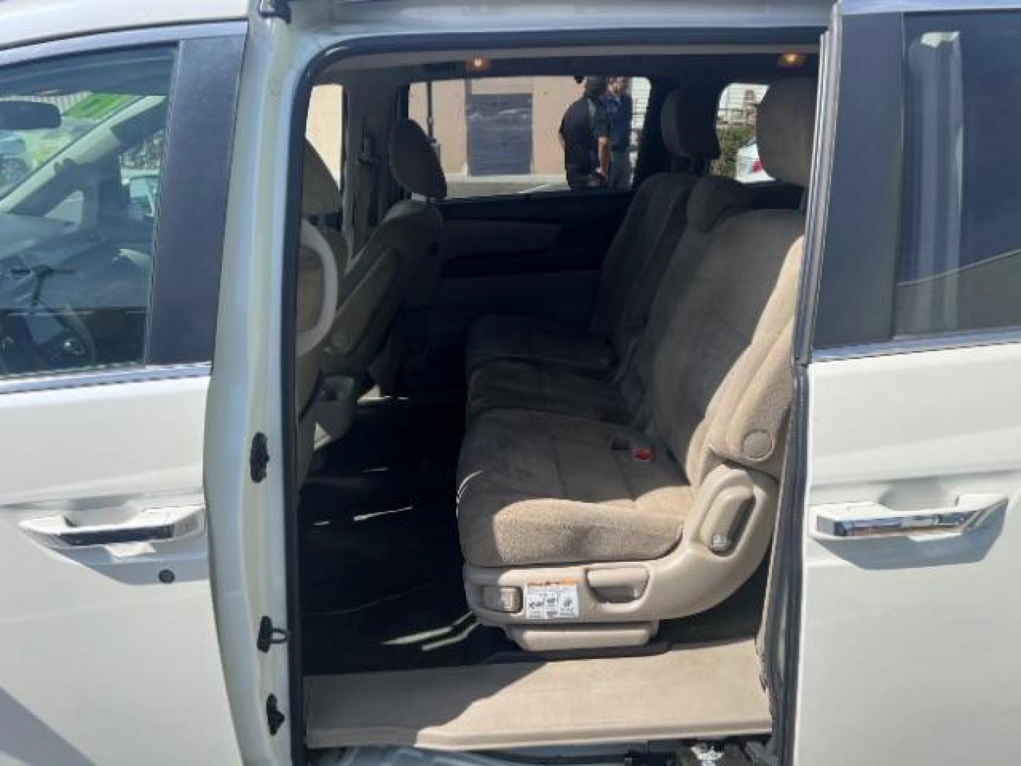 2016 White Diamond Pearl /Beige Honda Odyssey SE (5FNRL5H31GB) with an 3.5L V-6 i-VTEC variable valve control engine, located at 1865 East Red Hills Pkwy, St. George, 84770, (435) 628-0023, 37.120850, -113.543640 - We specialize in helping ALL people get the best financing available. No matter your credit score, good, bad or none we can get you an amazing rate. Had a bankruptcy, divorce, or repossessions? We give you the green light to get your credit back on the road. Low down and affordable payments that fit - Photo#20