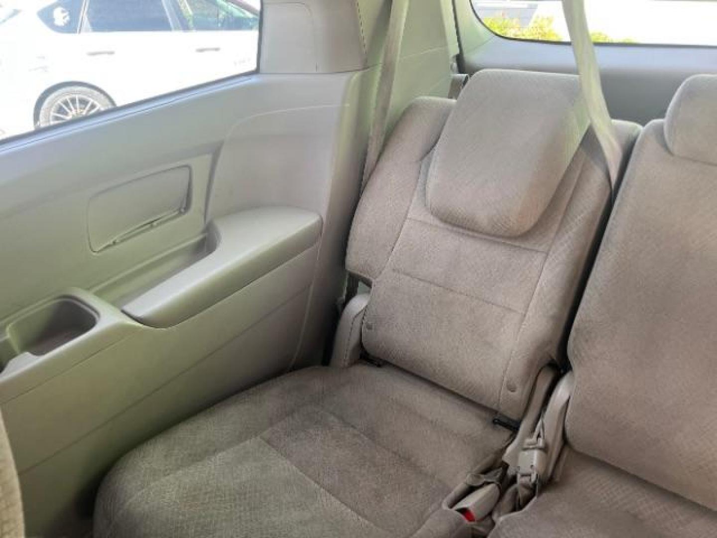 2016 White Diamond Pearl /Beige Honda Odyssey SE (5FNRL5H31GB) with an 3.5L V-6 i-VTEC variable valve control engine, located at 1865 East Red Hills Pkwy, St. George, 84770, (435) 628-0023, 37.120850, -113.543640 - We specialize in helping ALL people get the best financing available. No matter your credit score, good, bad or none we can get you an amazing rate. Had a bankruptcy, divorce, or repossessions? We give you the green light to get your credit back on the road. Low down and affordable payments that fit - Photo#24