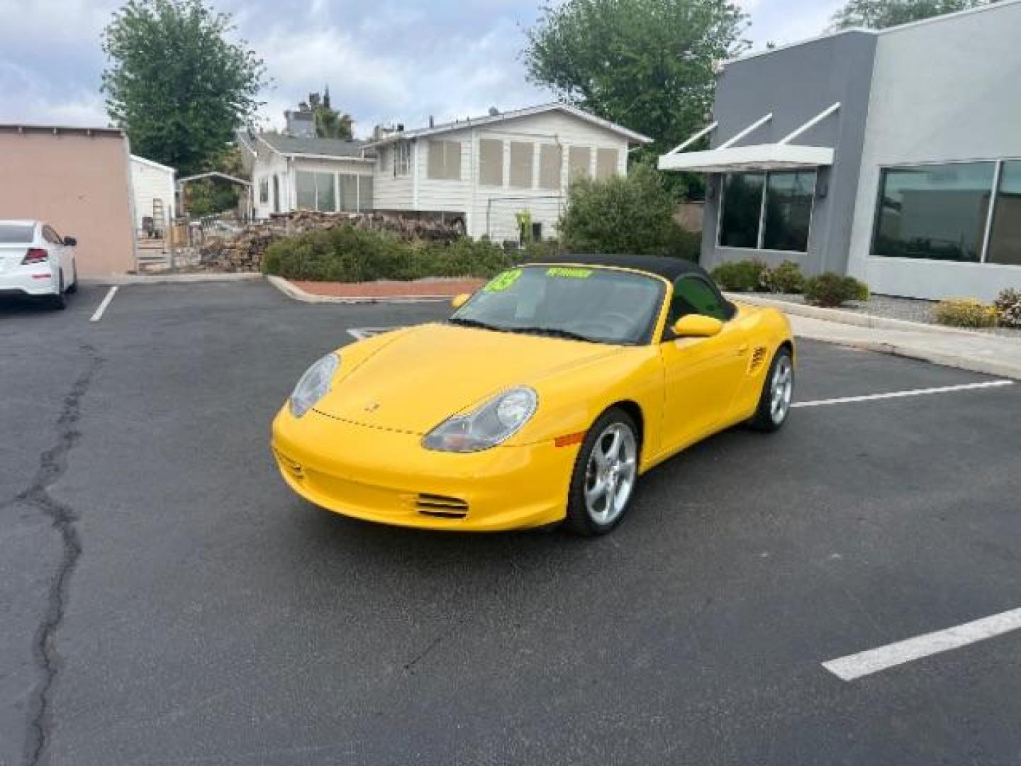 2003 Yellow /Black Porsche Boxster Base (WP0CA29893U) , Manual transmission, located at 1865 East Red Hills Pkwy, St. George, 84770, (435) 628-0023, 37.120850, -113.543640 - Actual miles, 3 owners, great condition. - Photo#2