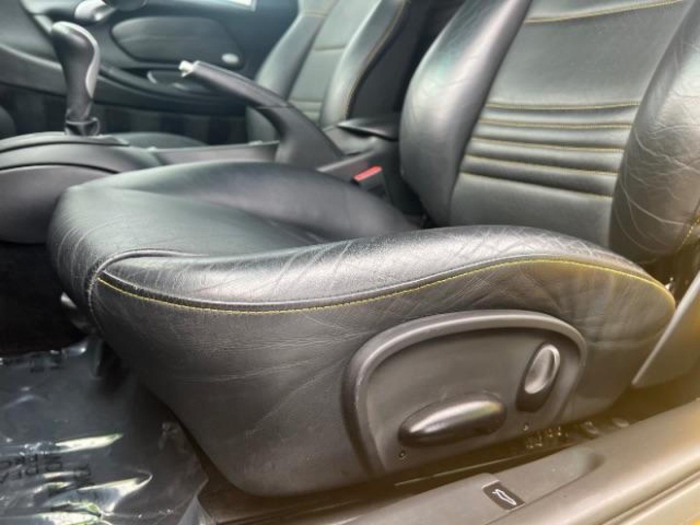 2003 Yellow /Black Porsche Boxster Base (WP0CA29893U) , Manual transmission, located at 1865 East Red Hills Pkwy, St. George, 84770, (435) 628-0023, 37.120850, -113.543640 - Actual miles, 3 owners, great condition. - Photo#13