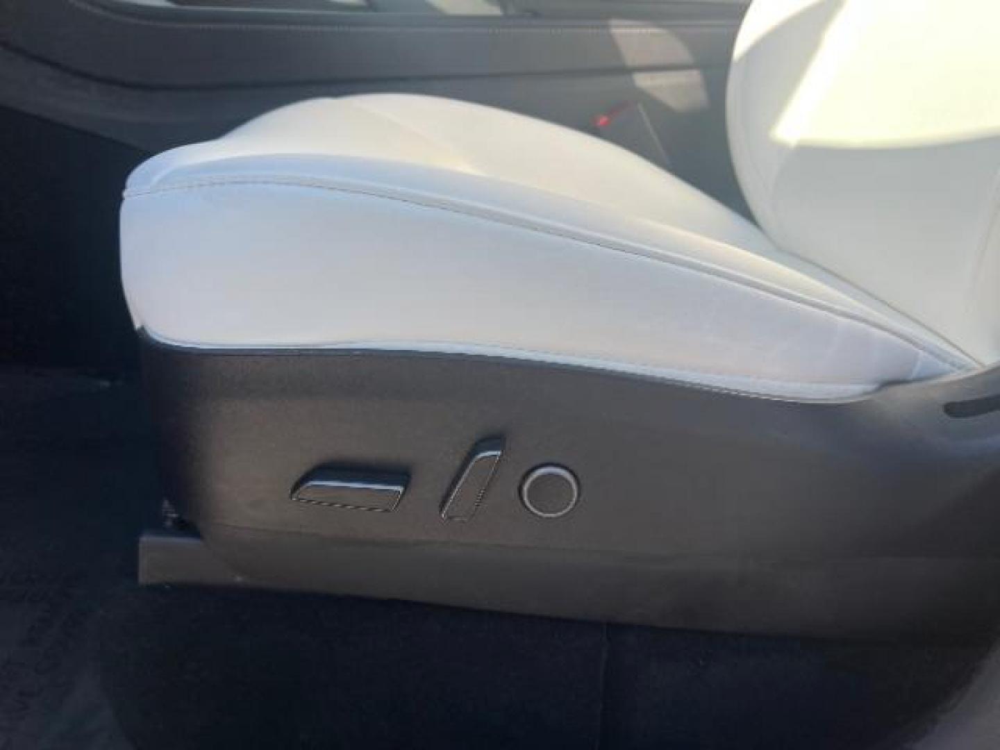 2022 Midnight Silver Metallic /Black Tesla Model Y Performance Dual Motor All-Wheel Drive (7SAYGDEF9NF) with an 2.0L L4 DOHC 16V TUR engine, Continuously Variable Transmission transmission, located at 1865 East Red Hills Pkwy, St. George, 84770, (435) 628-0023, 37.120850, -113.543640 - ****Price includes $4k IRS EV REBATE**** We are setup with IRS to file the rebate directly and take credit off the price of car. Check with IRS EV website to be sure you qualify. Trump has threatened to end rebate so ACT FAST! Full battery and motor warranty up to 120k miles We are THE southern - Photo#15