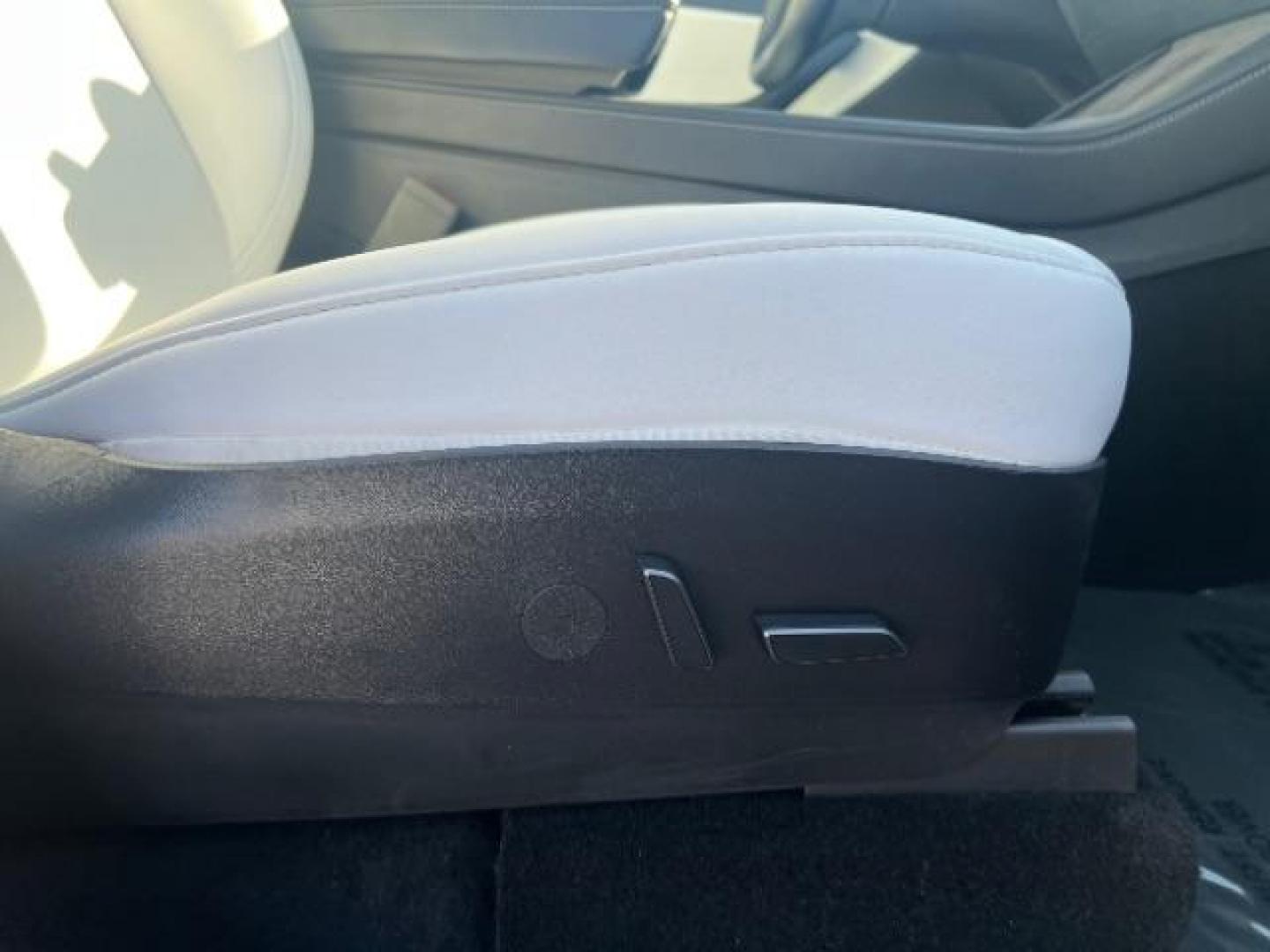 2022 Midnight Silver Metallic /Black Tesla Model Y Performance Dual Motor All-Wheel Drive (7SAYGDEF9NF) with an 2.0L L4 DOHC 16V TUR engine, Continuously Variable Transmission transmission, located at 1865 East Red Hills Pkwy, St. George, 84770, (435) 628-0023, 37.120850, -113.543640 - ****Price includes $4k IRS EV REBATE**** We are setup with IRS to file the rebate directly and take credit off the price of car. Check with IRS EV website to be sure you qualify. Trump has threatened to end rebate so ACT FAST! Full battery and motor warranty up to 120k miles We are THE southern - Photo#28