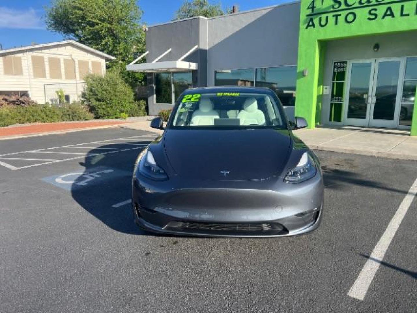 2022 Midnight Silver Metallic /Black Tesla Model Y Performance Dual Motor All-Wheel Drive (7SAYGDEF9NF) with an 2.0L L4 DOHC 16V TUR engine, Continuously Variable Transmission transmission, located at 1865 East Red Hills Pkwy, St. George, 84770, (435) 628-0023, 37.120850, -113.543640 - ****Price includes $4k IRS EV REBATE**** We are setup with IRS to file the rebate directly and take credit off the price of car. Check with IRS EV website to be sure you qualify. Trump has threatened to end rebate so ACT FAST! Full battery and motor warranty up to 120k miles We are THE southern - Photo#3