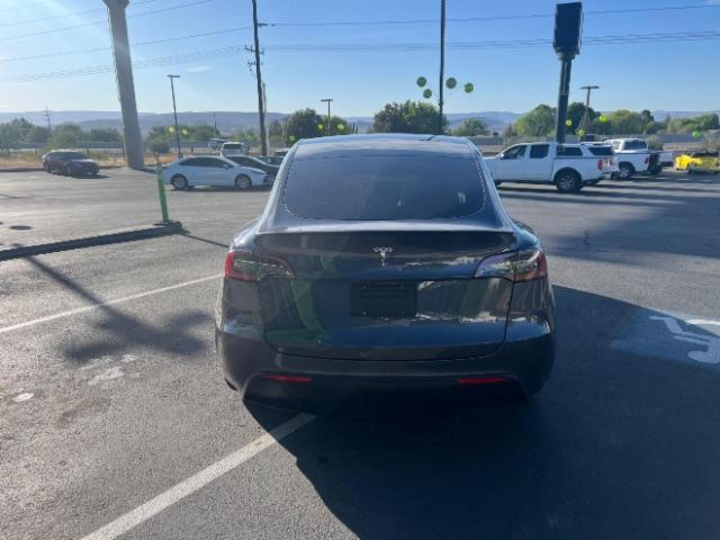 2022 Midnight Silver Metallic /Black Tesla Model Y Performance Dual Motor All-Wheel Drive (7SAYGDEF9NF) with an 2.0L L4 DOHC 16V TUR engine, Continuously Variable Transmission transmission, located at 1865 East Red Hills Pkwy, St. George, 84770, (435) 628-0023, 37.120850, -113.543640 - ****Price includes $4k IRS EV REBATE**** We are setup with IRS to file the rebate directly and take credit off the price of car. Check with IRS EV website to be sure you qualify. Trump has threatened to end rebate so ACT FAST! Full battery and motor warranty up to 120k miles We are THE southern - Photo#7