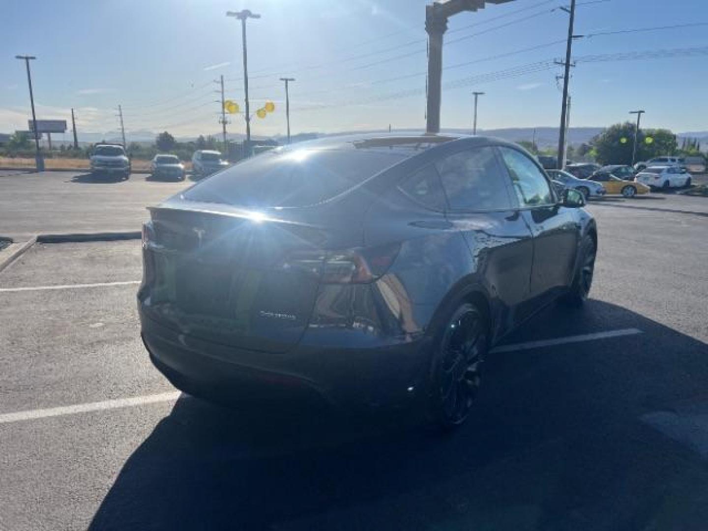 2022 Midnight Silver Metallic /Black Tesla Model Y Performance Dual Motor All-Wheel Drive (7SAYGDEF9NF) with an 2.0L L4 DOHC 16V TUR engine, Continuously Variable Transmission transmission, located at 1865 East Red Hills Pkwy, St. George, 84770, (435) 628-0023, 37.120850, -113.543640 - ****Price includes $4k IRS EV REBATE**** We are setup with IRS to file the rebate directly and take credit off the price of car. Check with IRS EV website to be sure you qualify. Trump has threatened to end rebate so ACT FAST! Full battery and motor warranty up to 120k miles We are THE southern - Photo#8
