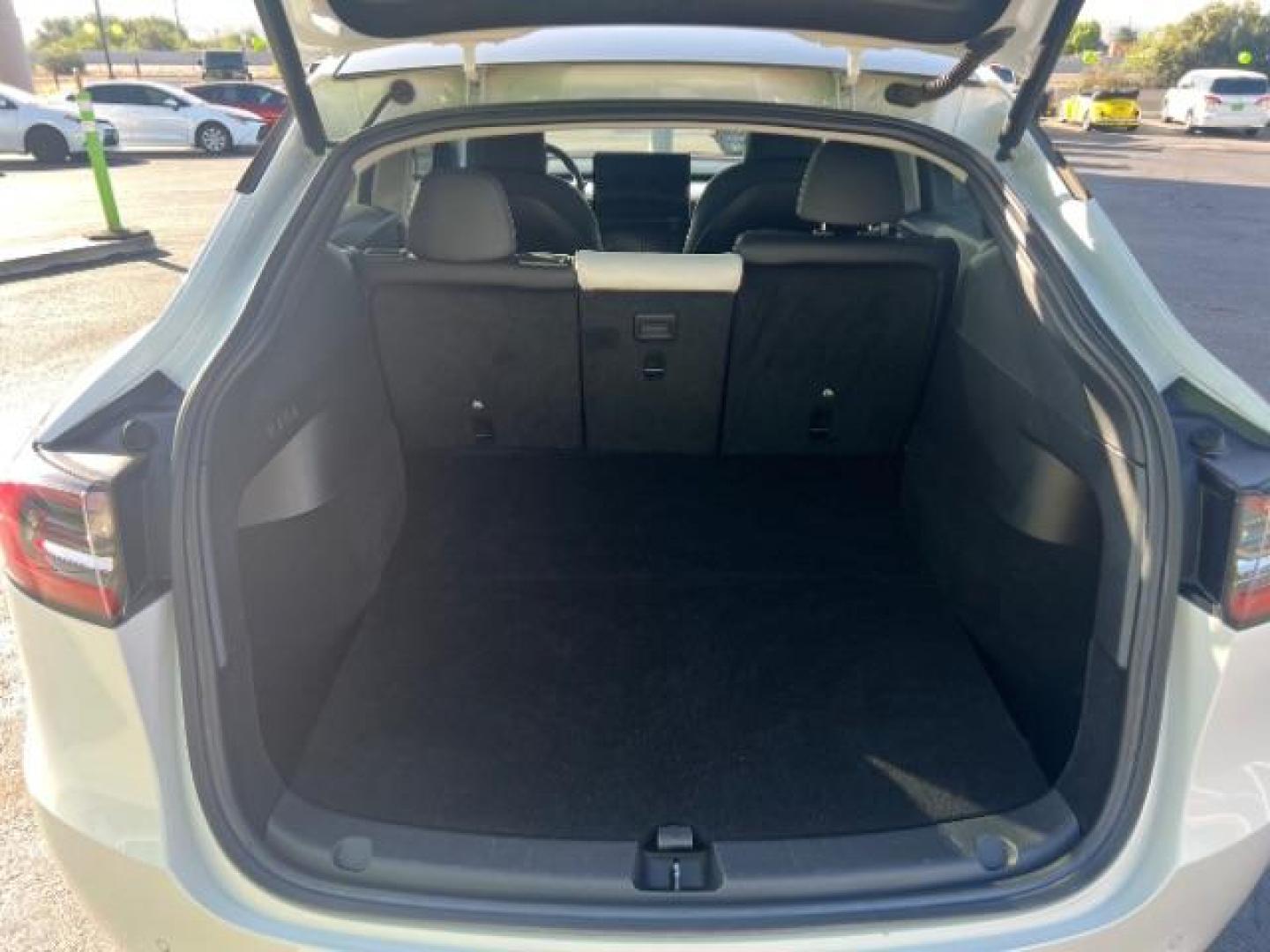 2021 Pearl White Multi-Coat /Black Tesla Model Y Long Range Dual Motor All-Wheel Drive (5YJYGDEE6MF) , Continuously Variable Transmission transmission, located at 1865 East Red Hills Pkwy, St. George, 84770, (435) 628-0023, 37.120850, -113.543640 - Photo#24