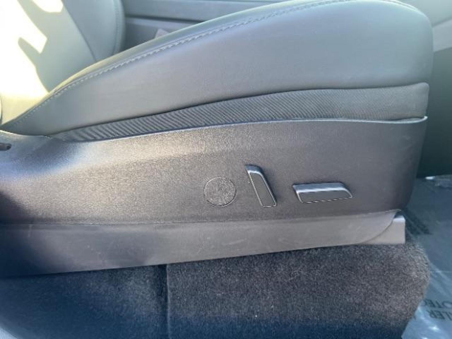 2021 Pearl White Multi-Coat /Black Tesla Model Y Long Range Dual Motor All-Wheel Drive (5YJYGDEE6MF) , Continuously Variable Transmission transmission, located at 1865 East Red Hills Pkwy, St. George, 84770, (435) 628-0023, 37.120850, -113.543640 - Photo#28
