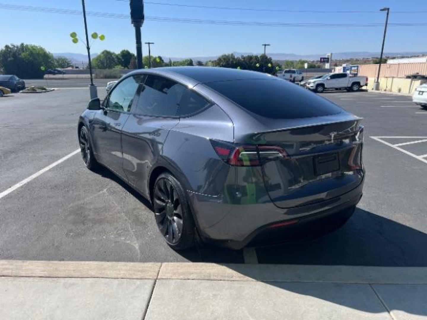 2022 Midnight Silver Metallic /Black Tesla Model Y Performance Dual Motor All-Wheel Drive (7SAYGDEF8NF) , Continuously Variable Transmission transmission, located at 1865 East Red Hills Pkwy, St. George, 84770, (435) 628-0023, 37.120850, -113.543640 - Excellent Performance AWD Full factory battery and motor warranty up to 120k miles Call or text us for more info We are the Southern Utah TESLA experts - Photo#6