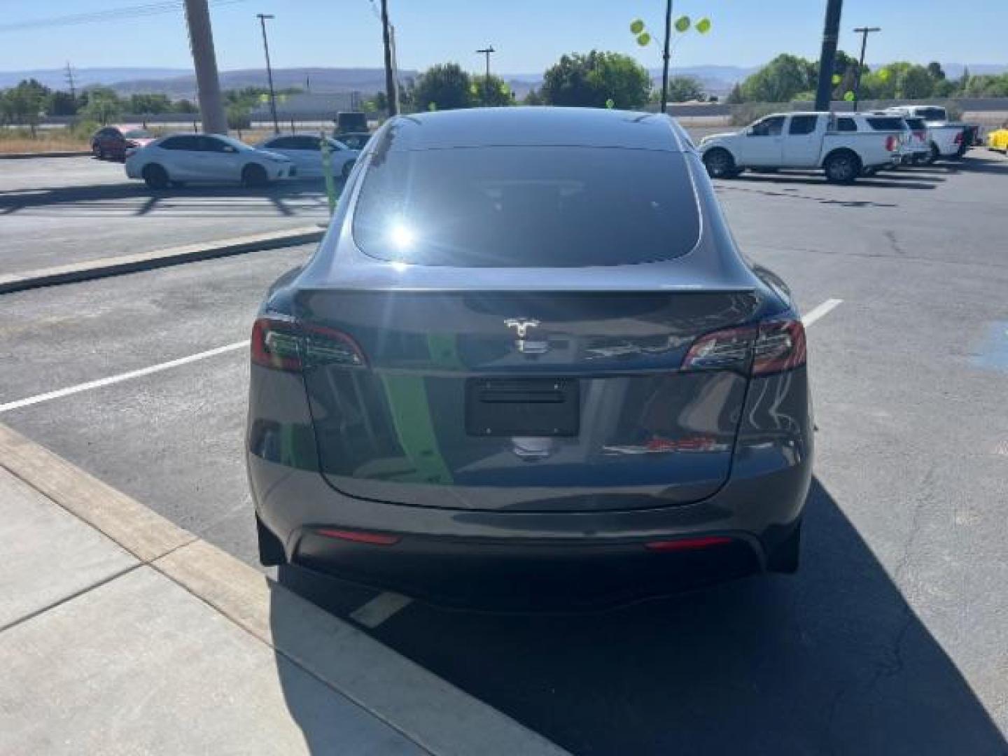 2022 Midnight Silver Metallic /Black Tesla Model Y Performance Dual Motor All-Wheel Drive (7SAYGDEF8NF) , Continuously Variable Transmission transmission, located at 1865 East Red Hills Pkwy, St. George, 84770, (435) 628-0023, 37.120850, -113.543640 - Excellent Performance AWD Full factory battery and motor warranty up to 120k miles Call or text us for more info We are the Southern Utah TESLA experts - Photo#7
