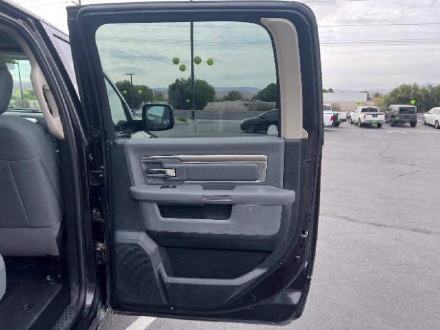 2017 Brilliant Black Crystal Pearlcoat /Diesel Gray/Black Ram 1500 SLT Crew Cab 4x4 5'7 Box (1C6RR7LT0HS) with an HEMI 5.7L V-8 variable valve control engine, located at 1865 East Red Hills Pkwy, St. George, 84770, (435) 628-0023, 37.120850, -113.543640 - We specialize in helping ALL people get the best financing available. No matter your credit score, good, bad or none we can get you an amazing rate. Had a bankruptcy, divorce, or repossessions? We give you the green light to get your credit back on the road. Low down and affordable payments that fit - Photo#23