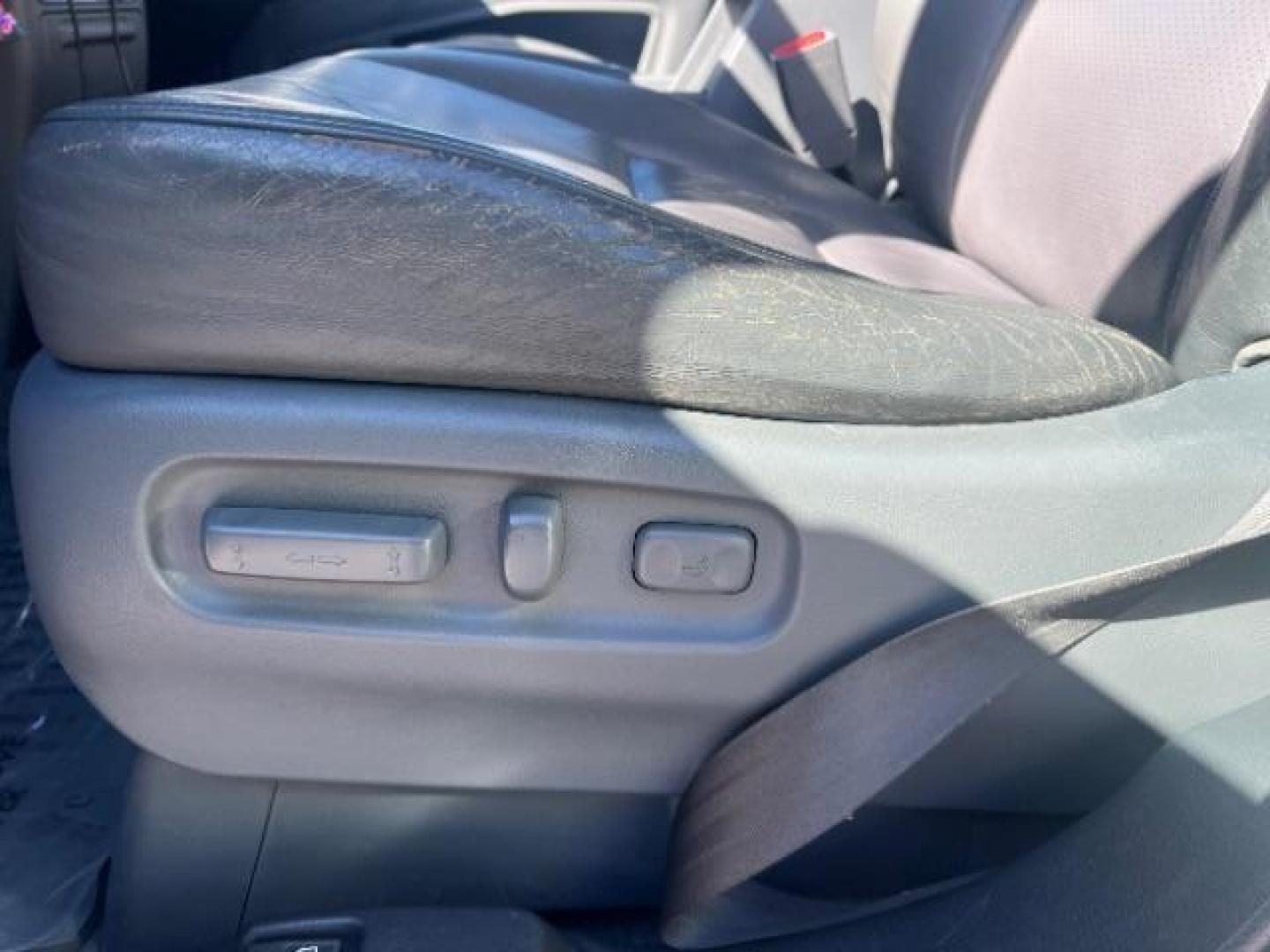 2007 Billet Silver Metallic /Gray Leather Interior Honda Ridgeline RTL (2HJYK16547H) with an 3.5L V6 SOHC 24V engine, 5-Speed Automatic transmission, located at 1865 East Red Hills Pkwy, St. George, 84770, (435) 628-0023, 37.120850, -113.543640 - Photo#13