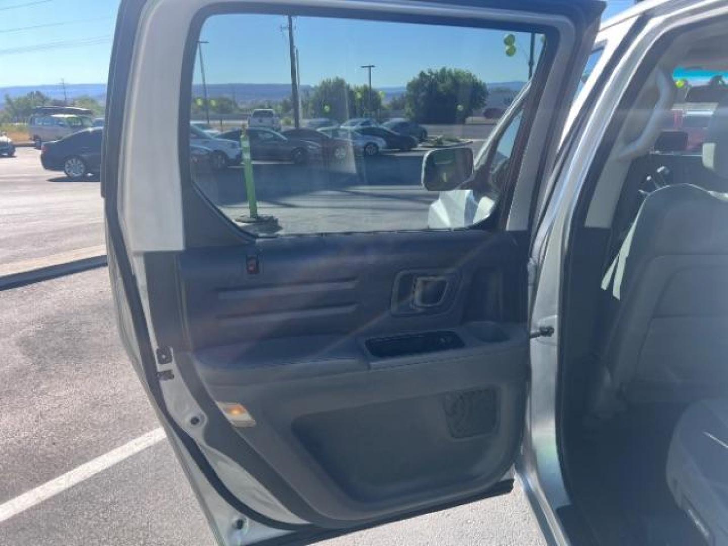 2007 Billet Silver Metallic /Gray Leather Interior Honda Ridgeline RTL (2HJYK16547H) with an 3.5L V6 SOHC 24V engine, 5-Speed Automatic transmission, located at 1865 East Red Hills Pkwy, St. George, 84770, (435) 628-0023, 37.120850, -113.543640 - Photo#20