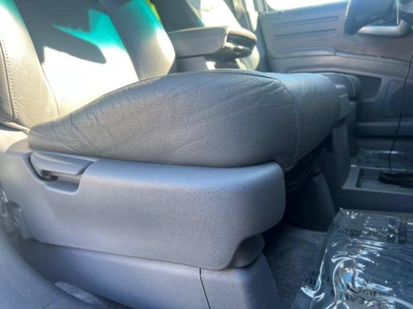 2007 Billet Silver Metallic /Gray Leather Interior Honda Ridgeline RTL (2HJYK16547H) with an 3.5L V6 SOHC 24V engine, 5-Speed Automatic transmission, located at 1865 East Red Hills Pkwy, St. George, 84770, (435) 628-0023, 37.120850, -113.543640 - Photo#28