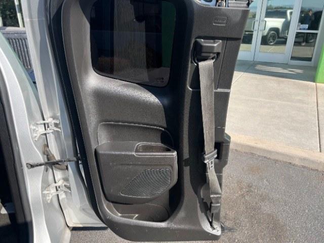 2017 Silver Ice Metallic /Jet Black/Dark Ash Chevrolet Colorado WT (1GCHSBEN2H1) with an 3.6L V-6 gasoline direct injection engine, Automatic transmission, located at 940 North Main Street, Cedar City, UT, 84720, (435) 628-0023, 37.692936, -113.061897 - We specialize in helping ALL people get the best financing available. No matter your credit score, good, bad or none we can get you an amazing rate. Had a bankruptcy, divorce, or repossessions? We give you the green light to get your credit back on the road. Low down and affordable payments that fit- Photo#20