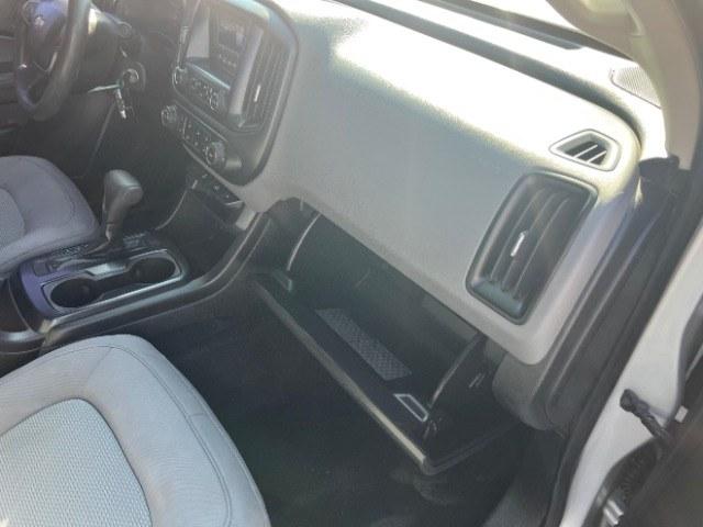 2017 Silver Ice Metallic /Jet Black/Dark Ash Chevrolet Colorado WT (1GCHSBEN2H1) with an 3.6L V-6 gasoline direct injection engine, Automatic transmission, located at 940 North Main Street, Cedar City, UT, 84720, (435) 628-0023, 37.692936, -113.061897 - We specialize in helping ALL people get the best financing available. No matter your credit score, good, bad or none we can get you an amazing rate. Had a bankruptcy, divorce, or repossessions? We give you the green light to get your credit back on the road. Low down and affordable payments that fit- Photo#27