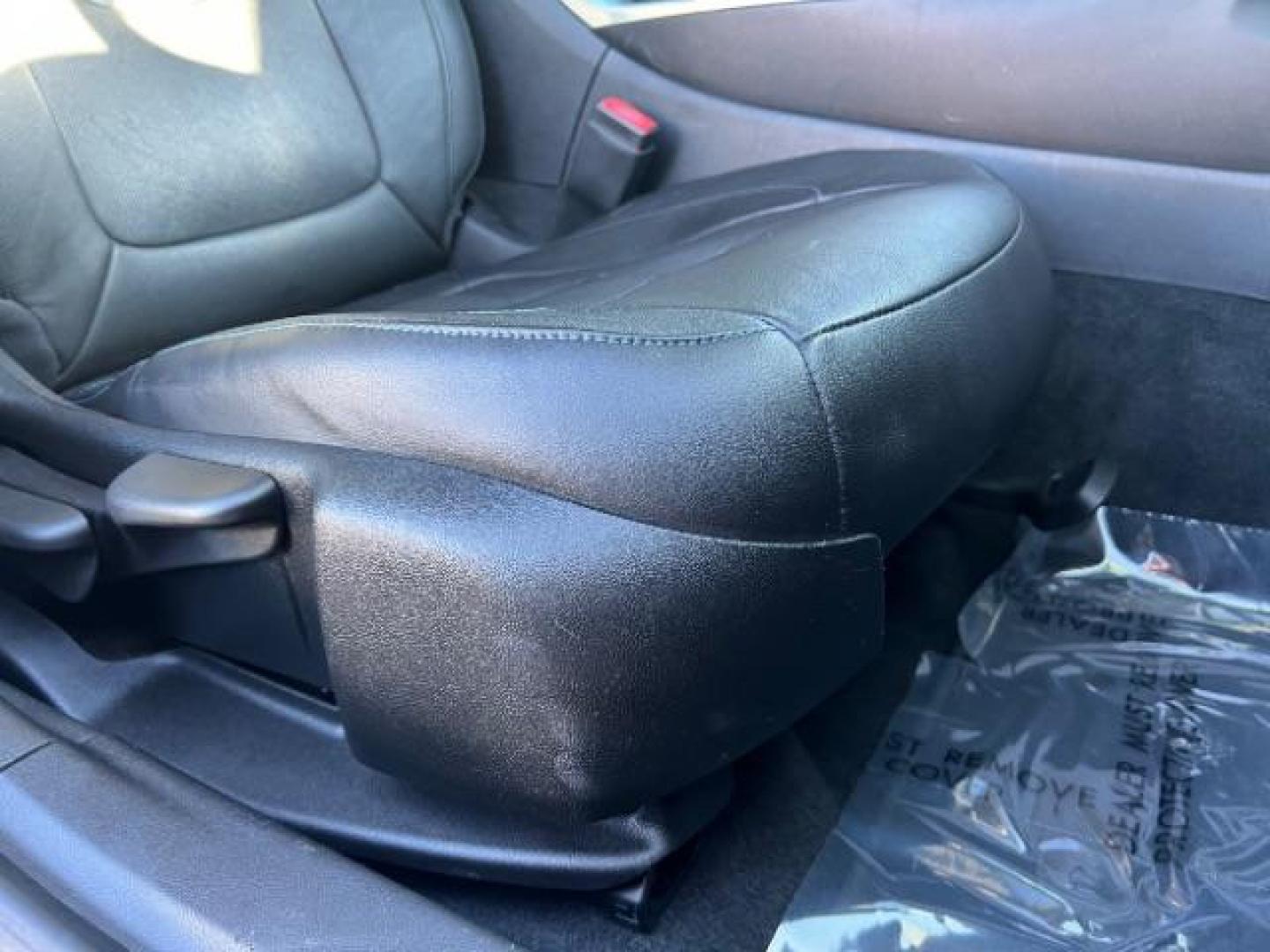 2017 Heather Gray Metallic /Jet Black/Jet Black Accents Chevrolet Volt Premier (1G1RD6S5XHU) with an Voltec 1.5L I-4 gasoline direct injection engine, Continuously Variable Transmission transmission, located at 1865 East Red Hills Pkwy, St. George, 84770, (435) 628-0023, 37.120850, -113.543640 - ***This vehicle qualifies for the EV/Hybrid tax rebate of up to $4,000*** We are setup with the IRS to receive direct payments within 72 hours. We file the rebate online with IRS and can credit it to your down payment, reduce the sales price OR give you cashback!! These cars will not last and can o - Photo#28