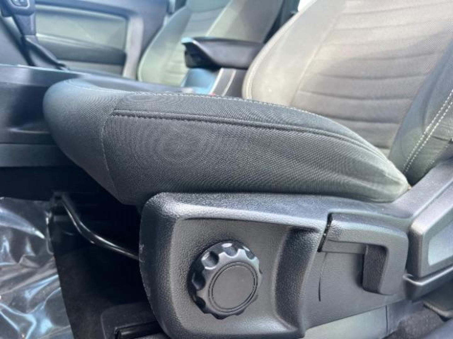 2021 Velocity Blue Metallic /Ebony Ford Ranger XL (1FTER1EH0ML) with an EcoBoost 2.3L I-4 gasoline direct injection engine, Automatic transmission, located at 1865 East Red Hills Pkwy, St. George, 84770, (435) 628-0023, 37.120850, -113.543640 - We specialize in helping ALL people get the best financing available. No matter your credit score, good, bad or none we can get you an amazing rate. Had a bankruptcy, divorce, or repossessions? We give you the green light to get your credit back on the road. Low down and affordable payments that fit - Photo#13