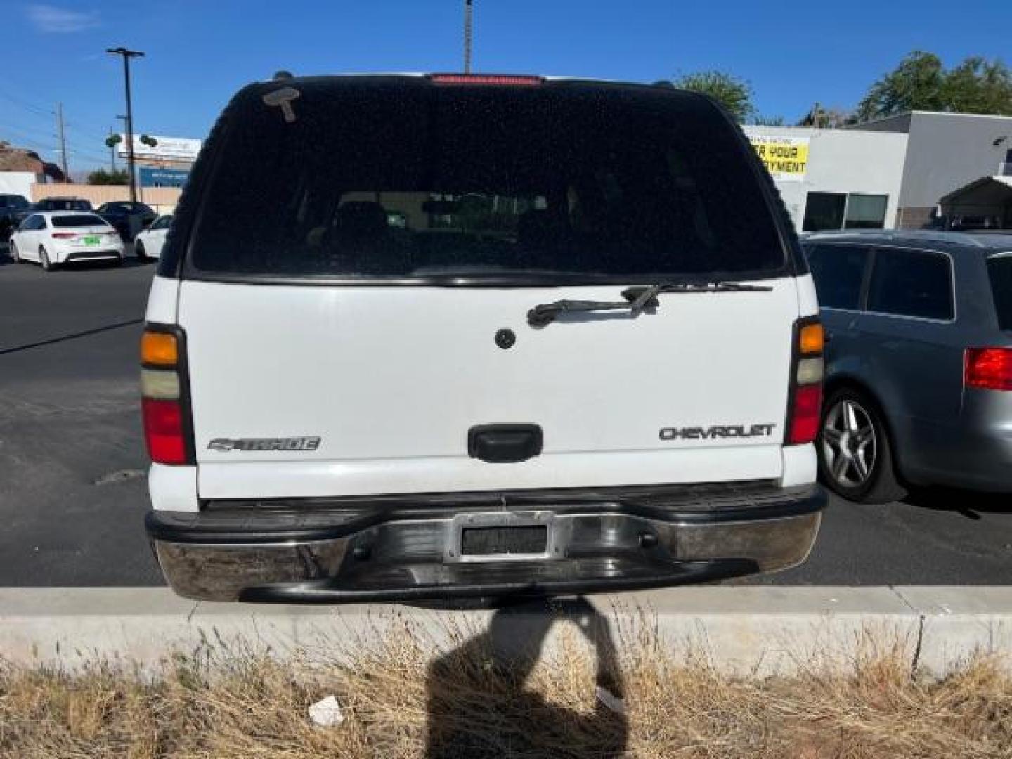 2004 Summit White /Tan/Neutral Chevrolet Tahoe LS (1GNEC13V44R) with an Vortec 4.8L V-8 regular unleaded engine, Automatic transmission, located at 1865 East Red Hills Pkwy, St. George, 84770, (435) 628-0023, 37.120850, -113.543640 - This vehicle is a Mechanic Special. This means it will need some love. Runs a drives fine but has body damage, leaks or other mechanical issues. It did NOT pass our 50 point inspection. Get a great deal on a less than perfect car. These cars do NOT qualify for our in house financing. Cash and carry, - Photo#5