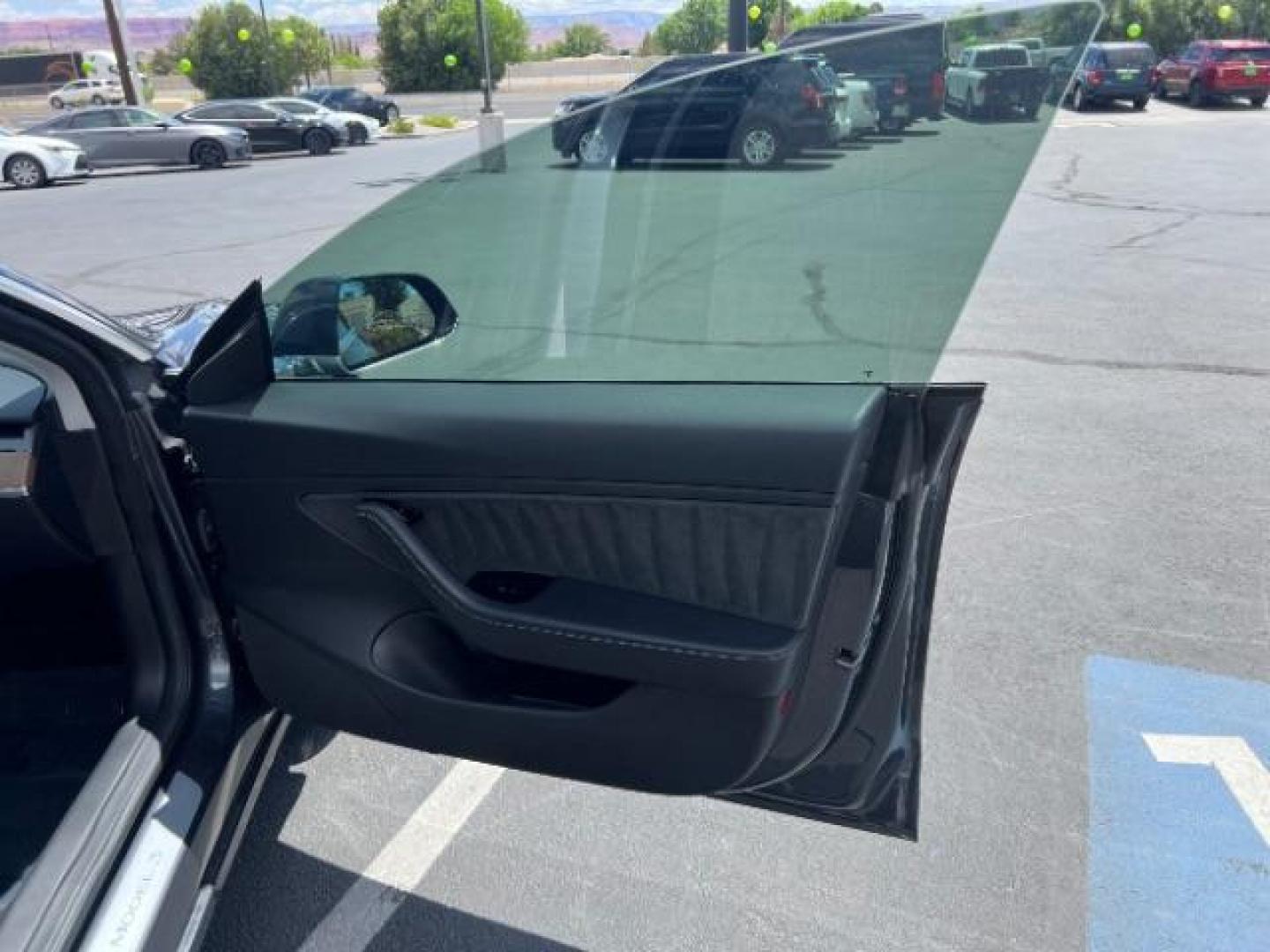 2018 Midnight Silver Metallic /Black Tesla Model 3 Long Range | Performance (5YJ3E1EB9JF) with an ELECTRIC engine, Continuously Variable Transmission transmission, located at 1865 East Red Hills Pkwy, St. George, 84770, (435) 628-0023, 37.120850, -113.543640 - ****Price includes $4k IRS EV REBATE**** We are setup with IRS to file the rebate directly and take credit off the price of car. Check with IRS EV website to be sure you qualify. Trump has threatened to end rebate so ACT FAST! Full battery and motor warranty up to 120k miles We are THE southern - Photo#27