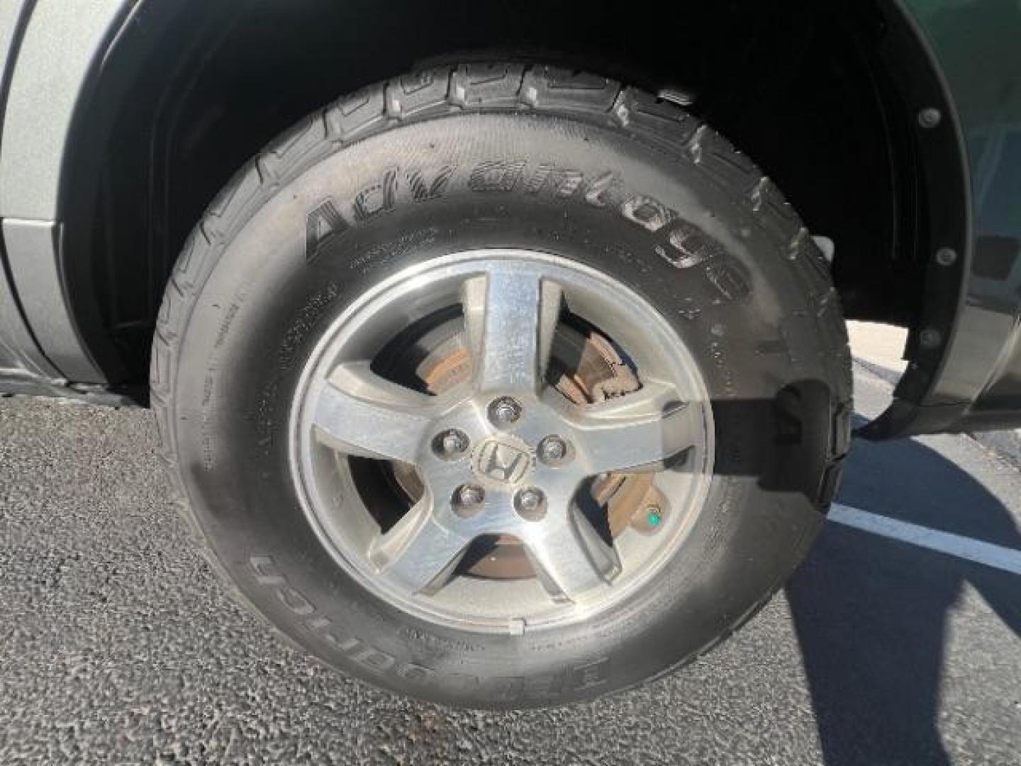 2007 Nimbus Gray Metallic /Gray Honda Pilot EX-L (5FNYF287X7B) with an 3.5L V-6 i-VTEC VCM variable valve control engine, Automatic transmission, located at 1865 East Red Hills Pkwy, St. George, 84770, (435) 628-0023, 37.120850, -113.543640 - We specialize in helping ALL people get the best financing available. No matter your credit score, good, bad or none we can get you an amazing rate. Had a bankruptcy, divorce, or repossessions? We give you the green light to get your credit back on the road. Low down and affordable payments that fit - Photo#10