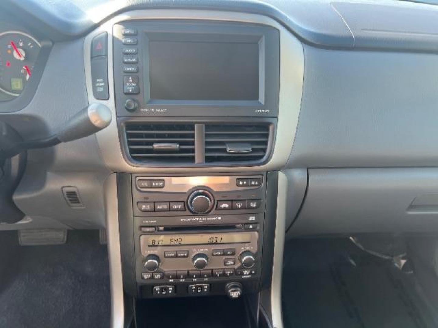 2007 Nimbus Gray Metallic /Gray Honda Pilot EX-L (5FNYF287X7B) with an 3.5L V-6 i-VTEC VCM variable valve control engine, Automatic transmission, located at 1865 East Red Hills Pkwy, St. George, 84770, (435) 628-0023, 37.120850, -113.543640 - We specialize in helping ALL people get the best financing available. No matter your credit score, good, bad or none we can get you an amazing rate. Had a bankruptcy, divorce, or repossessions? We give you the green light to get your credit back on the road. Low down and affordable payments that fit - Photo#18