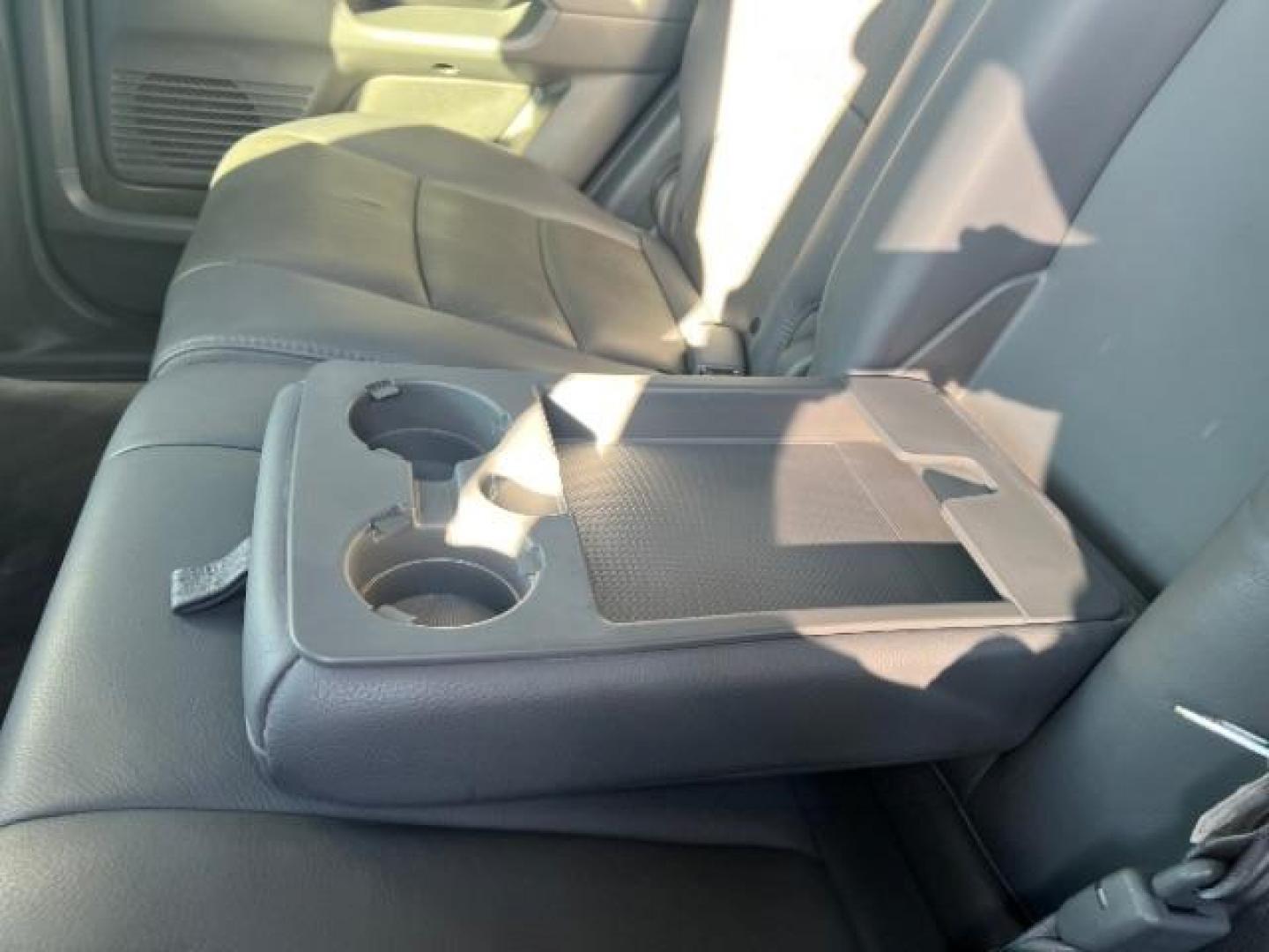 2007 Nimbus Gray Metallic /Gray Honda Pilot EX-L (5FNYF287X7B) with an 3.5L V-6 i-VTEC VCM variable valve control engine, Automatic transmission, located at 1865 East Red Hills Pkwy, St. George, 84770, (435) 628-0023, 37.120850, -113.543640 - We specialize in helping ALL people get the best financing available. No matter your credit score, good, bad or none we can get you an amazing rate. Had a bankruptcy, divorce, or repossessions? We give you the green light to get your credit back on the road. Low down and affordable payments that fit - Photo#23