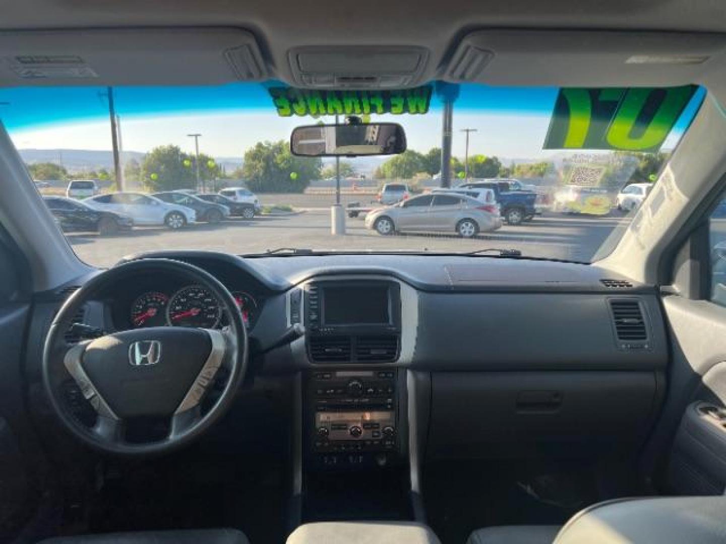 2007 Nimbus Gray Metallic /Gray Honda Pilot EX-L (5FNYF287X7B) with an 3.5L V-6 i-VTEC VCM variable valve control engine, Automatic transmission, located at 1865 East Red Hills Pkwy, St. George, 84770, (435) 628-0023, 37.120850, -113.543640 - We specialize in helping ALL people get the best financing available. No matter your credit score, good, bad or none we can get you an amazing rate. Had a bankruptcy, divorce, or repossessions? We give you the green light to get your credit back on the road. Low down and affordable payments that fit - Photo#24