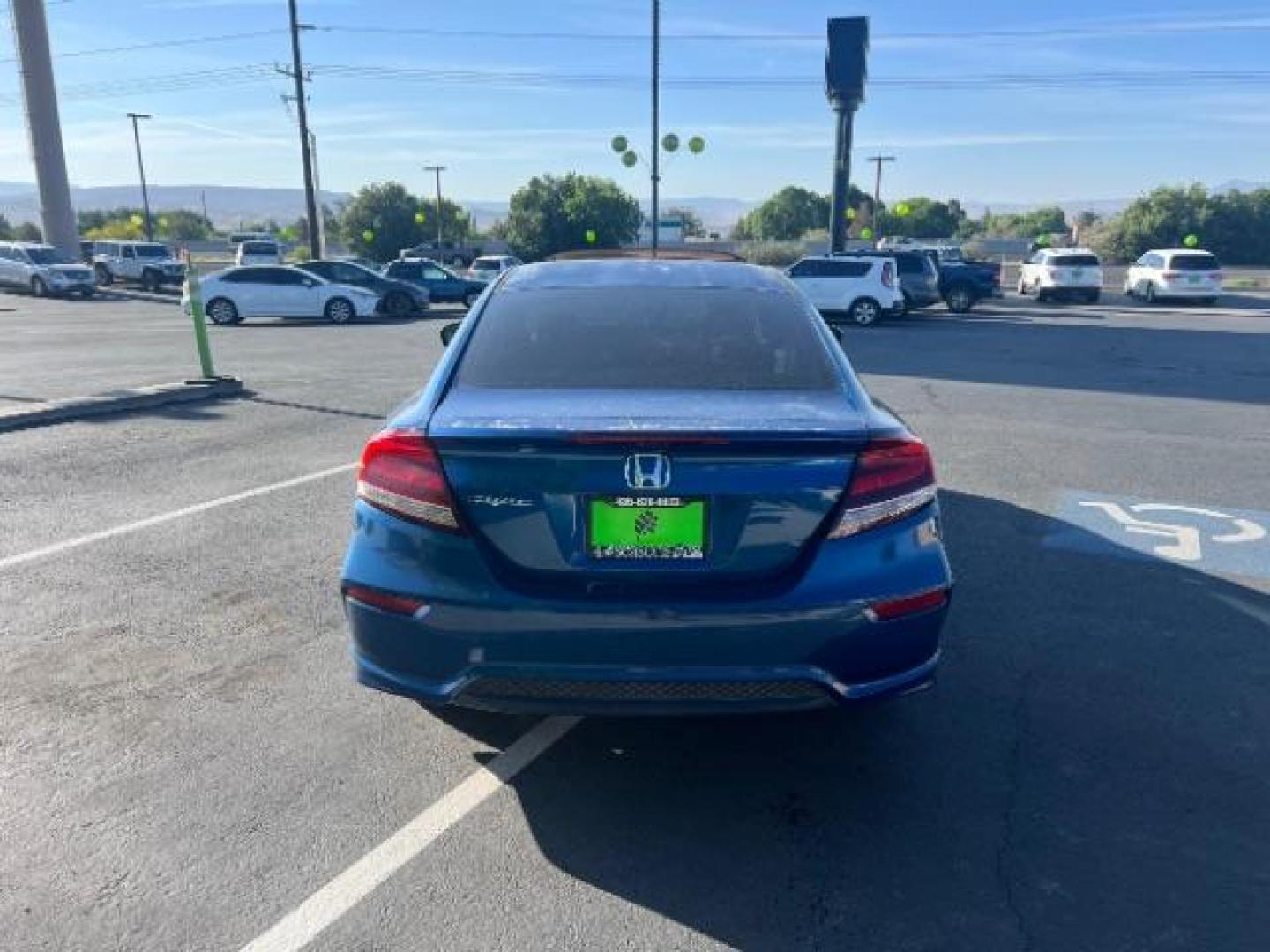 2014 Dyno Blue Pearl /Black Honda Civic EX (2HGFG3B84EH) with an 1.8L I-4 i-VTEC variable valve control engine, Automatic transmission, located at 940 North Main Street, Cedar City, UT, 84720, (435) 628-0023, 37.692936, -113.061897 - We specialize in helping ALL people get the best financing available. No matter your credit score, good, bad or none we can get you an amazing rate. Had a bankruptcy, divorce, or repossessions? We give you the green light to get your credit back on the road. Low down and affordable payments that fit - Photo#5