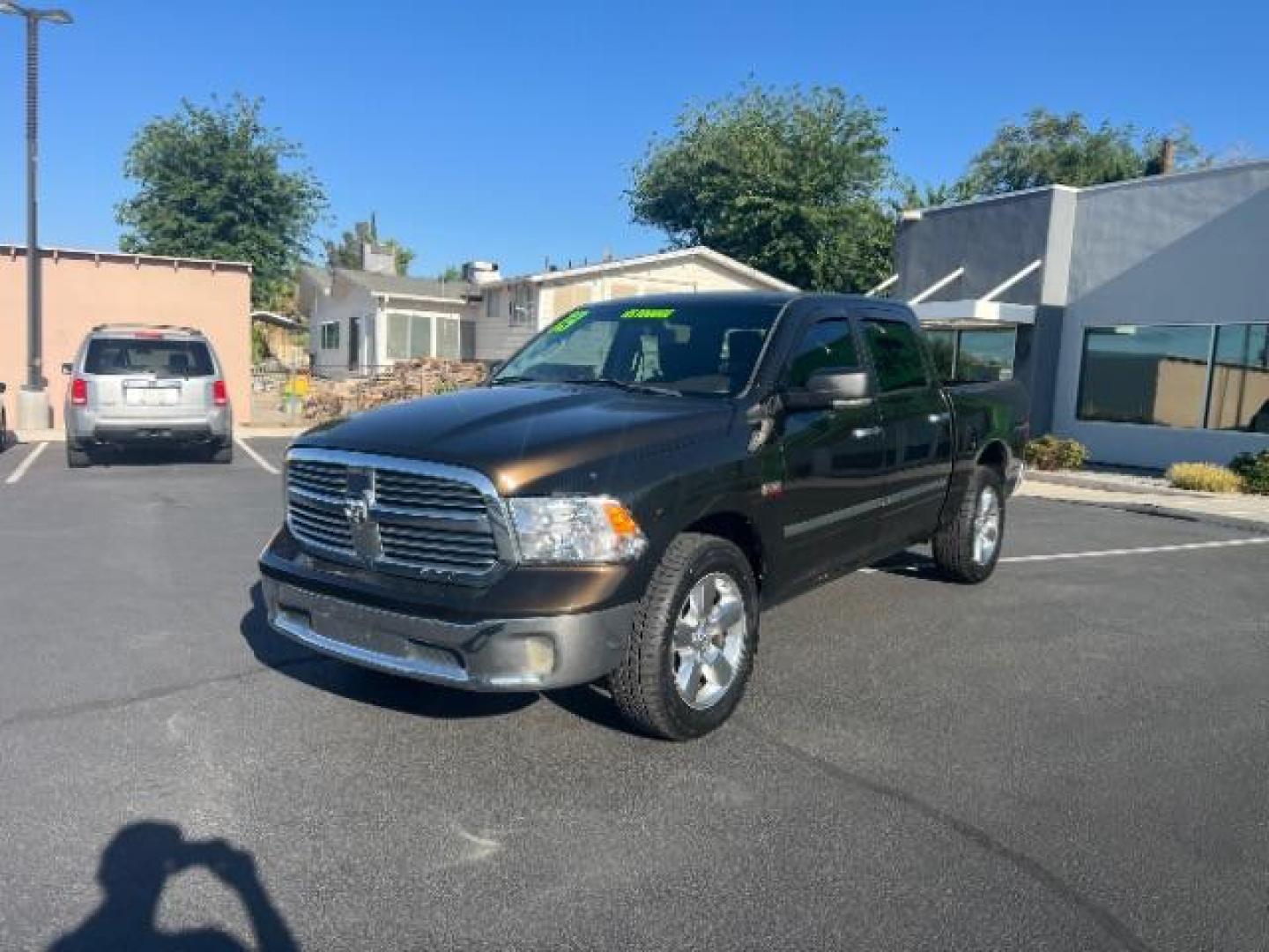2013 Western Brown /Light Frost Beige/Canyon Brown Ram 1500 Big Horn (1C6RR7LT3DS) with an HEMI 5.7L V-8 variable valve control engine, Automatic transmission, located at 1865 East Red Hills Pkwy, St. George, 84770, (435) 628-0023, 37.120850, -113.543640 - We specialize in helping ALL people get the best financing available. No matter your credit score, good, bad or none we can get you an amazing rate. Had a bankruptcy, divorce, or repossessions? We give you the green light to get your credit back on the road. Low down and affordable payments that fit - Photo#2