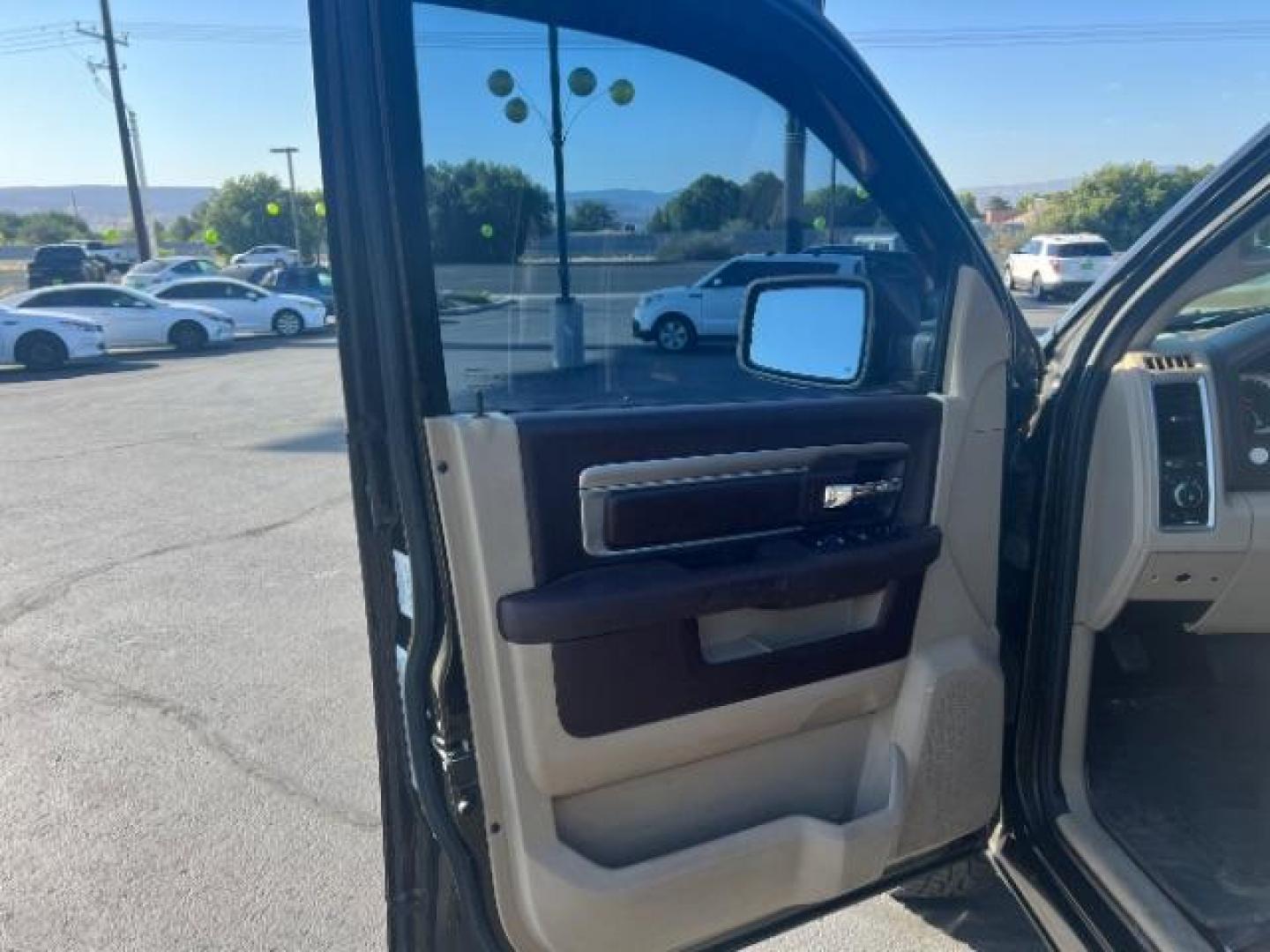 2013 Western Brown /Light Frost Beige/Canyon Brown Ram 1500 Big Horn (1C6RR7LT3DS) with an HEMI 5.7L V-8 variable valve control engine, Automatic transmission, located at 1865 East Red Hills Pkwy, St. George, 84770, (435) 628-0023, 37.120850, -113.543640 - We specialize in helping ALL people get the best financing available. No matter your credit score, good, bad or none we can get you an amazing rate. Had a bankruptcy, divorce, or repossessions? We give you the green light to get your credit back on the road. Low down and affordable payments that fit - Photo#12