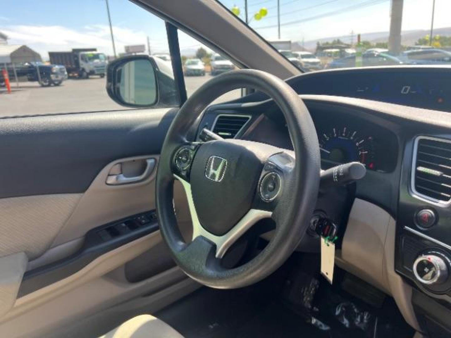 2013 Taffeta White /Beige Honda Civic LX (19XFB2F56DE) with an 1.8L I-4 i-VTEC variable valve control engine, Automatic transmission, located at 1865 East Red Hills Pkwy, St. George, 84770, (435) 628-0023, 37.120850, -113.543640 - We specialize in helping ALL people get the best financing available. No matter your credit score, good, bad or none we can get you an amazing rate. Had a bankruptcy, divorce, or repossessions? We give you the green light to get your credit back on the road. Low down and affordable payments that fit - Photo#31