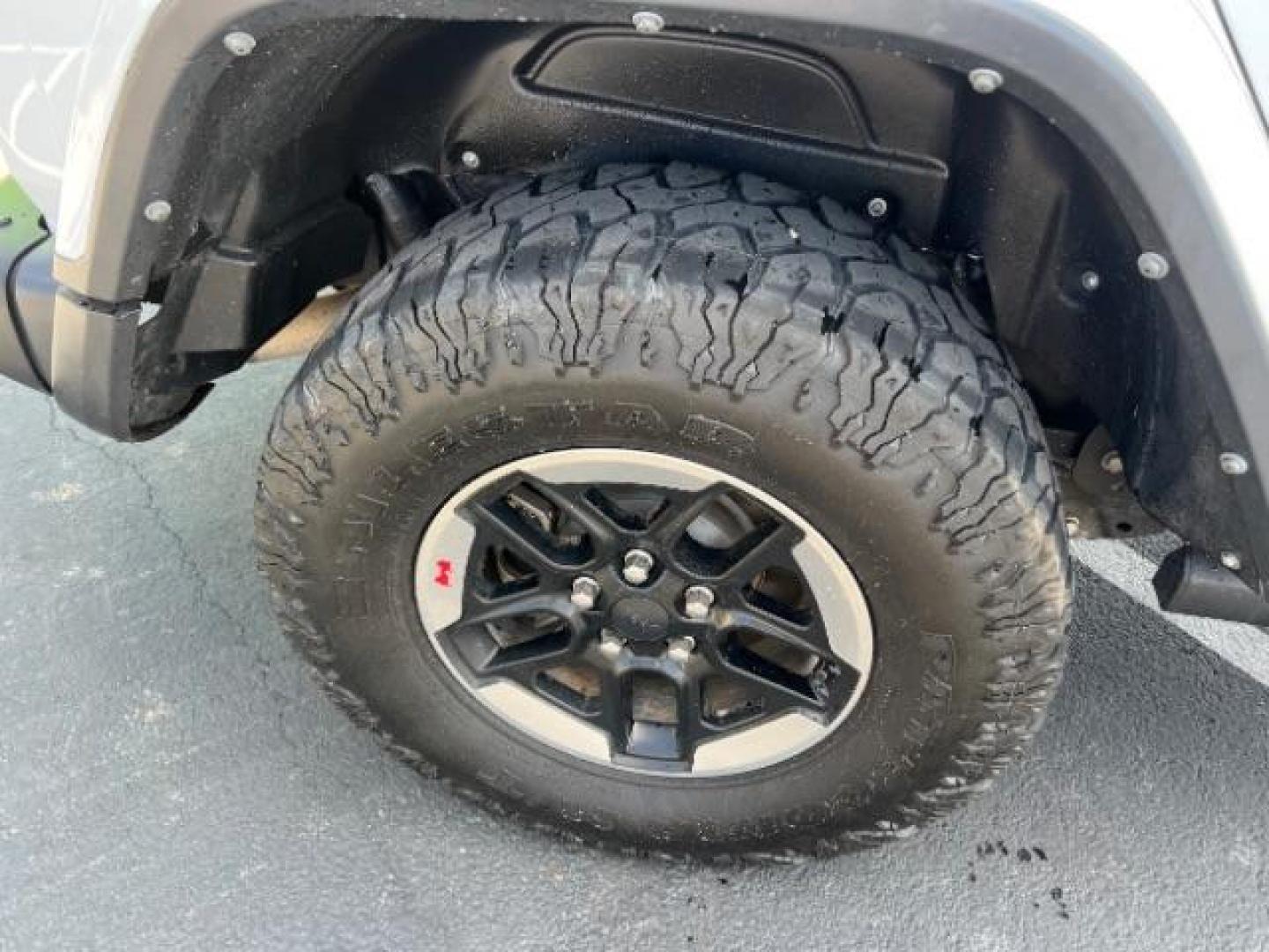 2018 Bright White Clearcoat /Black/Heritage Tan Jeep Wrangler Unlimited Rubicon 4x4 (1C4HJXFG6JW) with an Pentastar 3.6L V-6 DOHC engine, Automatic transmission, located at 940 North Main Street, Cedar City, UT, 84720, (435) 628-0023, 37.692936, -113.061897 - We specialize in helping ALL people get the best financing available. No matter your credit score, good, bad or none we can get you an amazing rate. Had a bankruptcy, divorce, or repossessions? We give you the green light to get your credit back on the road. Low down and affordable payments that fit - Photo#11