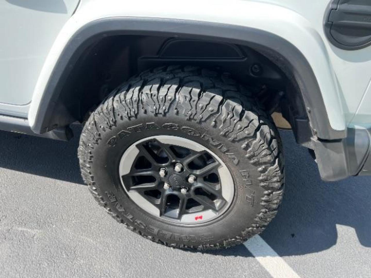 2018 Bright White Clearcoat /Black/Heritage Tan Jeep Wrangler Unlimited Rubicon 4x4 (1C4HJXFG6JW) with an Pentastar 3.6L V-6 DOHC engine, Automatic transmission, located at 940 North Main Street, Cedar City, UT, 84720, (435) 628-0023, 37.692936, -113.061897 - We specialize in helping ALL people get the best financing available. No matter your credit score, good, bad or none we can get you an amazing rate. Had a bankruptcy, divorce, or repossessions? We give you the green light to get your credit back on the road. Low down and affordable payments that fit - Photo#16