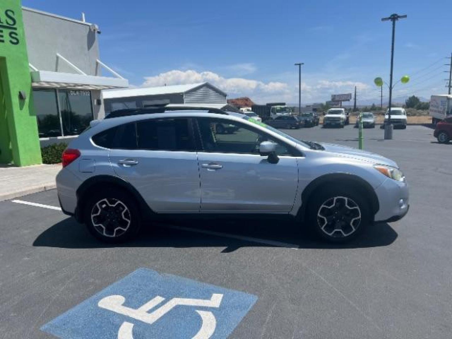 2013 Ice Silver Metallic /Black Subaru XV Crosstrek 2.0i Limited (JF2GPAGC6D2) with an 2L H-4 DOHC engine, Automatic transmission, located at 1865 East Red Hills Pkwy, St. George, 84770, (435) 628-0023, 37.120850, -113.543640 - We specialize in helping ALL people get the best financing available. No matter your credit score, good, bad or none we can get you an amazing rate. Had a bankruptcy, divorce, or repossessions? We give you the green light to get your credit back on the road. Low down and affordable payments that fit - Photo#7