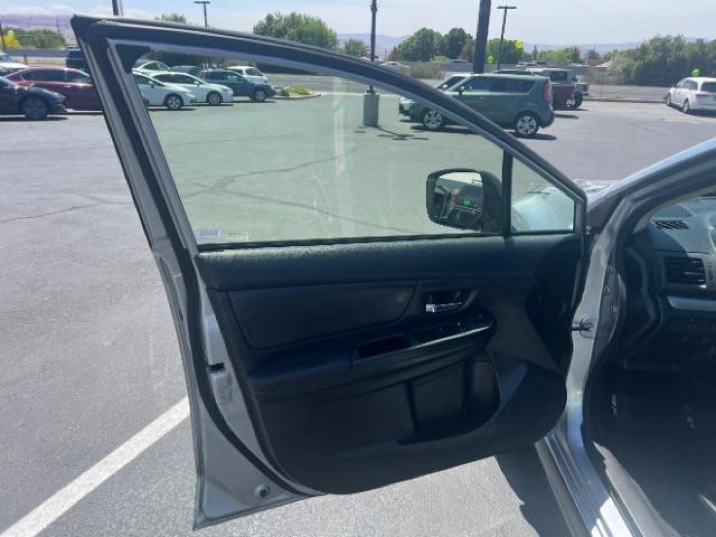 2013 Ice Silver Metallic /Black Subaru XV Crosstrek 2.0i Limited (JF2GPAGC6D2) with an 2L H-4 DOHC engine, Automatic transmission, located at 1865 East Red Hills Pkwy, St. George, 84770, (435) 628-0023, 37.120850, -113.543640 - We specialize in helping ALL people get the best financing available. No matter your credit score, good, bad or none we can get you an amazing rate. Had a bankruptcy, divorce, or repossessions? We give you the green light to get your credit back on the road. Low down and affordable payments that fit - Photo#12