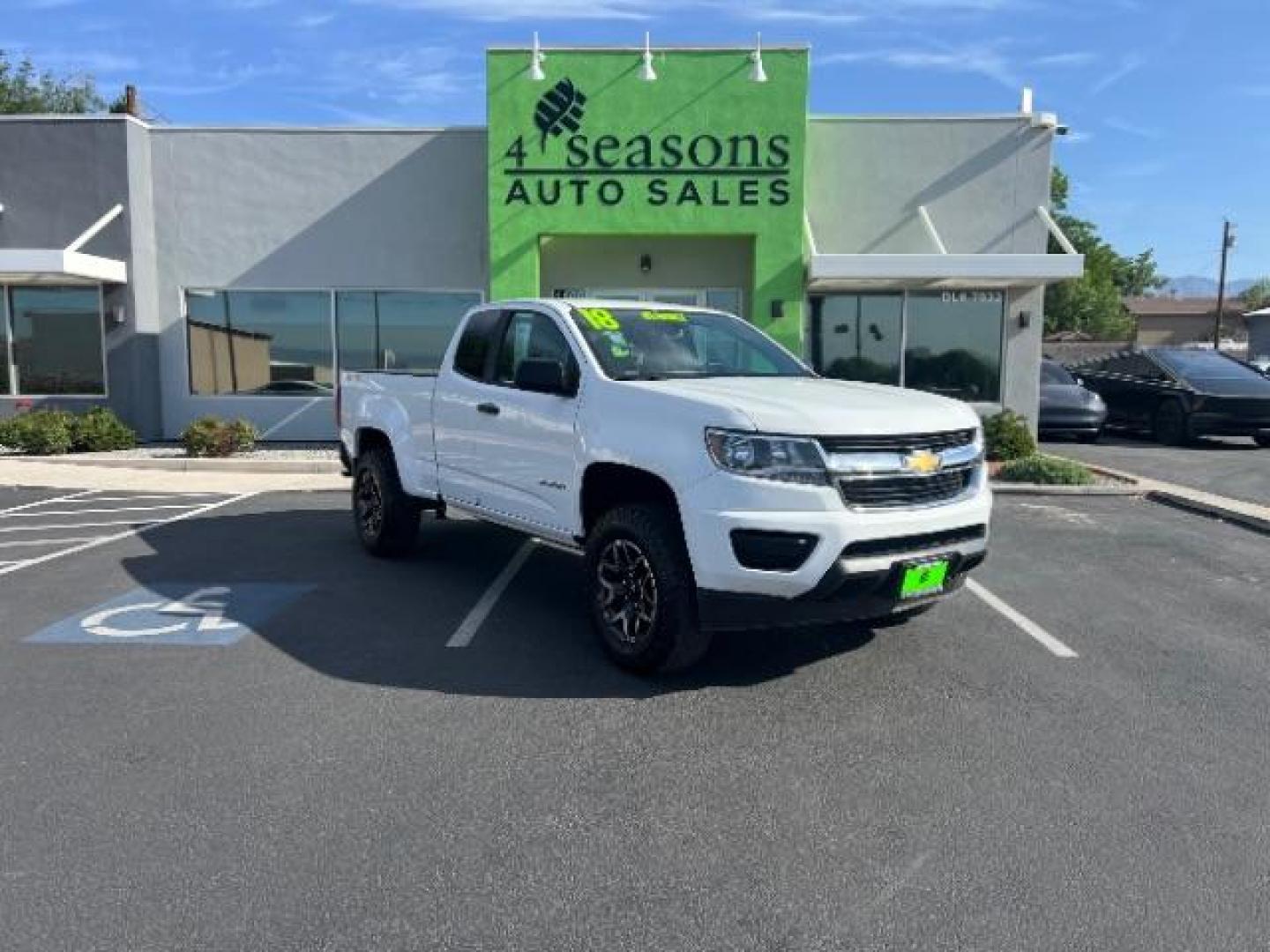 2018 Summit White /Jet Black/Dark Ash Chevrolet Colorado WT (1GCHTBEN0J1) , Automatic transmission, located at 1865 East Red Hills Pkwy, St. George, 84770, (435) 628-0023, 37.120850, -113.543640 - We specialize in helping ALL people get the best financing available. No matter your credit score, good, bad or none we can get you an amazing rate. Had a bankruptcy, divorce, or repossessions? We give you the green light to get your credit back on the road. Low down and affordable payments that fit - Photo#0