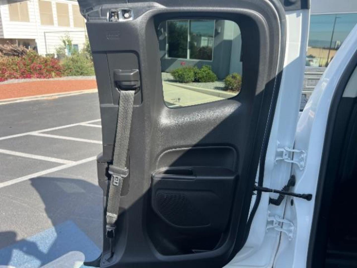 2018 Summit White /Jet Black/Dark Ash Chevrolet Colorado WT (1GCHTBEN0J1) , Automatic transmission, located at 1865 East Red Hills Pkwy, St. George, 84770, (435) 628-0023, 37.120850, -113.543640 - We specialize in helping ALL people get the best financing available. No matter your credit score, good, bad or none we can get you an amazing rate. Had a bankruptcy, divorce, or repossessions? We give you the green light to get your credit back on the road. Low down and affordable payments that fit - Photo#25