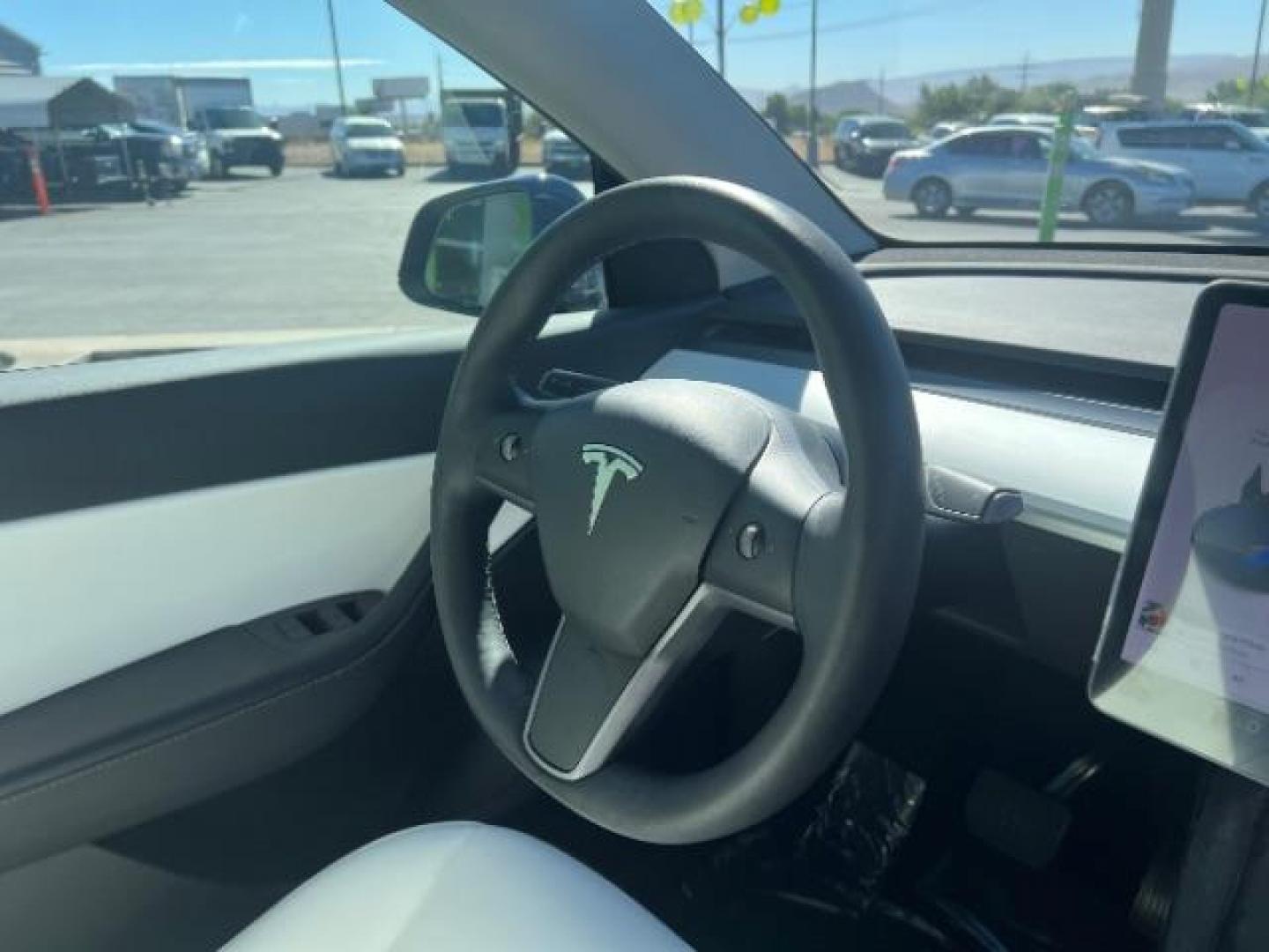 2021 Deep Blue Metallic /Black Tesla Model Y Long Range Dual Motor All-Wheel Drive (5YJYGDEE2MF) with an Electric engine, AUTOMATIC transmission, located at 1865 East Red Hills Pkwy, St. George, 84770, (435) 628-0023, 37.120850, -113.543640 - Excellent Model Y in rare color combo blue on white. Gets 260 miles on full charge. Full battery and motor warranty up to 120k miles Financing for ALL credit types. Aftermarket battery warranty available. We are THE southern Utah Tesla Experts. Call or text for more info - Photo#29